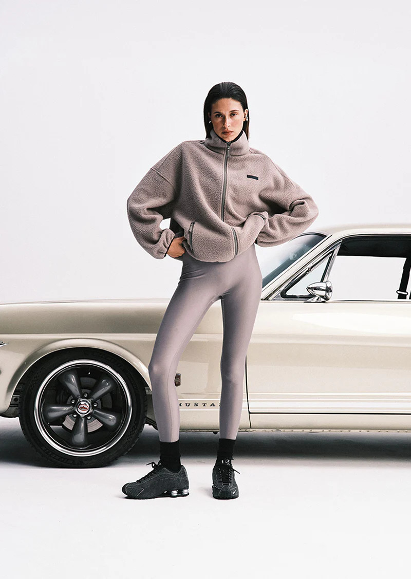 ROTATE SHERPA JACKET IN DARK SILVER | P.E Nation AU