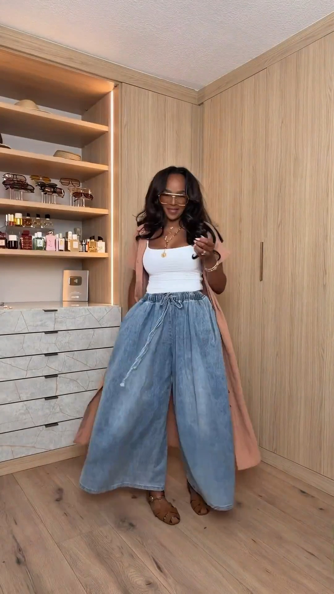 Hi babes 🤍
These are the outfits you throw on when you have a full day but still want to look put together. Think errands, coffee runs, pickups — real life, but styled. These are easy, comfortable pieces that work for everyday wear, but can also double as casual summer outfits or even laid-back vacation outfits when you’re on the go.

I love pieces like this because you can mix them into your spring outfits 2026 wardrobe or even wear certain looks as relaxed work outfits depending on how you style them. It’s all about getting more out of what you already have while still looking good.

If something shows in a different color, still click it — it’s the same item with multiple color options available.

Wearing a size small (5’4”, 140 lbs, 34D - 27 - 40).

Everything is linked below for you to shop ✨

#LTKootd #LTKmomlife #LTKPetite

#LTKdayinmylife