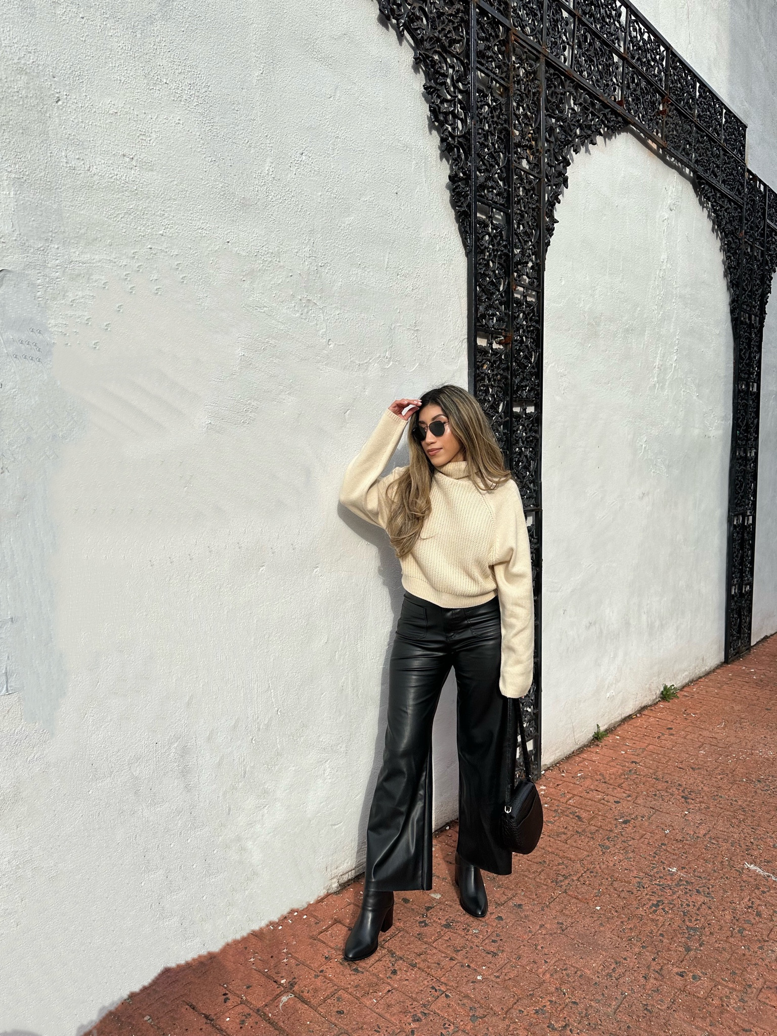 Leather pants outfit 

#LTKstyletip #LTKSeasonal #LTKFind
