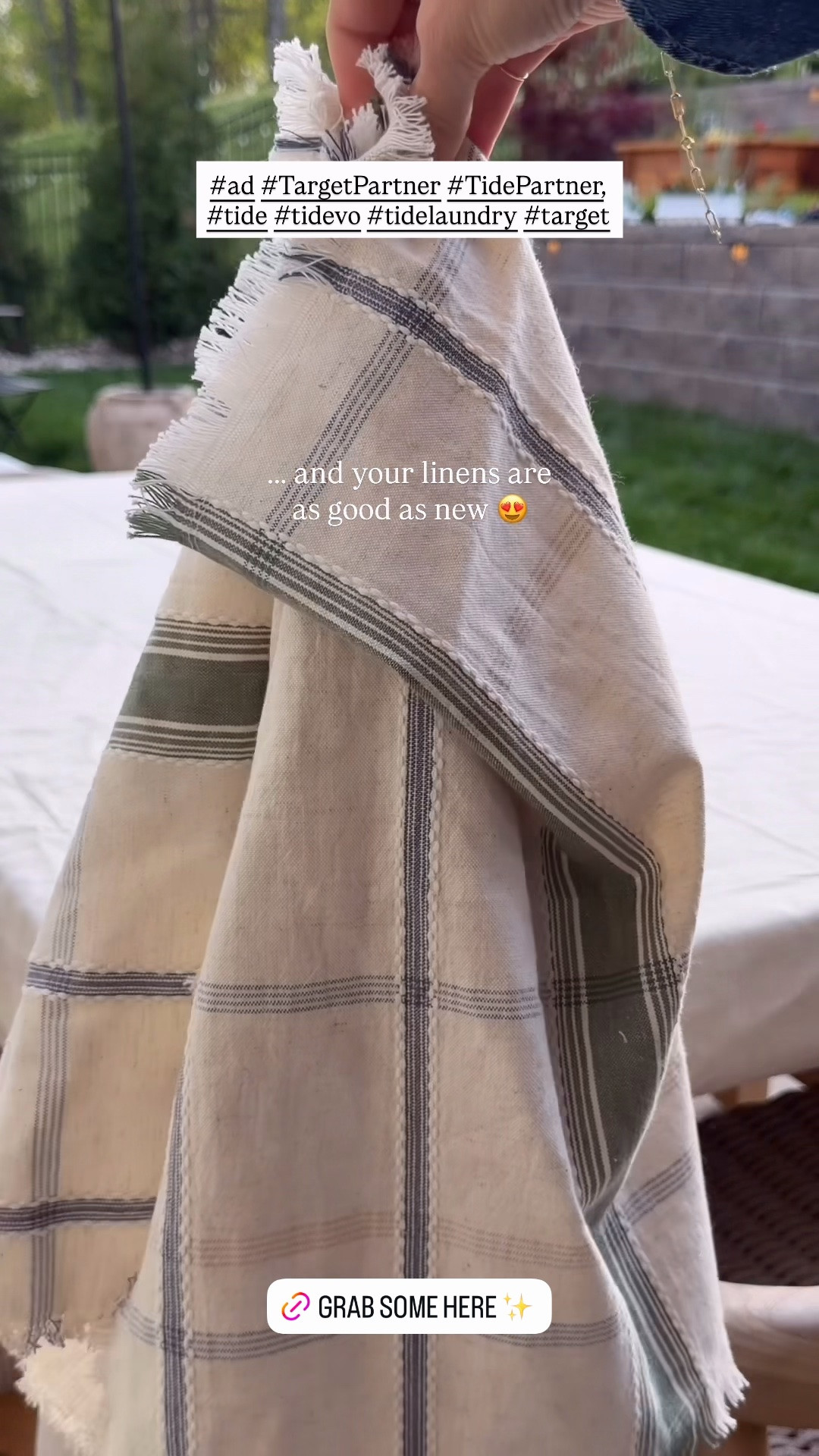 #ad POV: you try the new Tide Evo laundry detergent tiles and your linens come out fresh, bright, and like new. Just toss in and it instantly dissolves in the water. so easy to use and perfect for those inevitable pasta + wine stains. available at Target.

#TargetPartner #TidePartner #tide #tideevo @target @tidelaundry