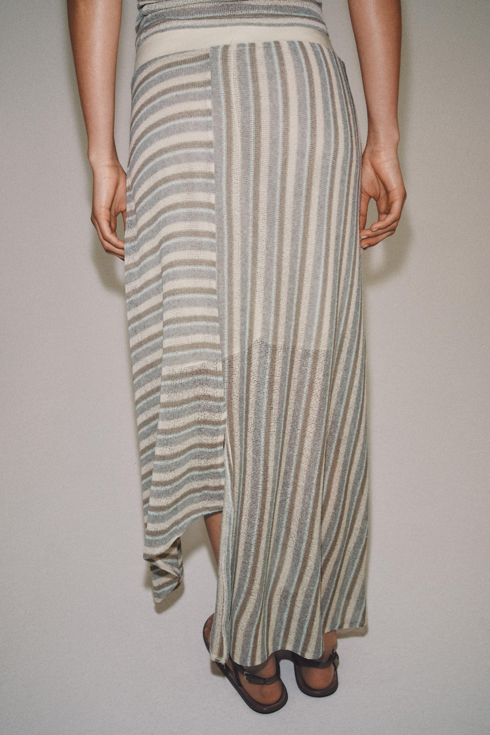 ASYMMETRIC STRIPED SKIRT | Zara US