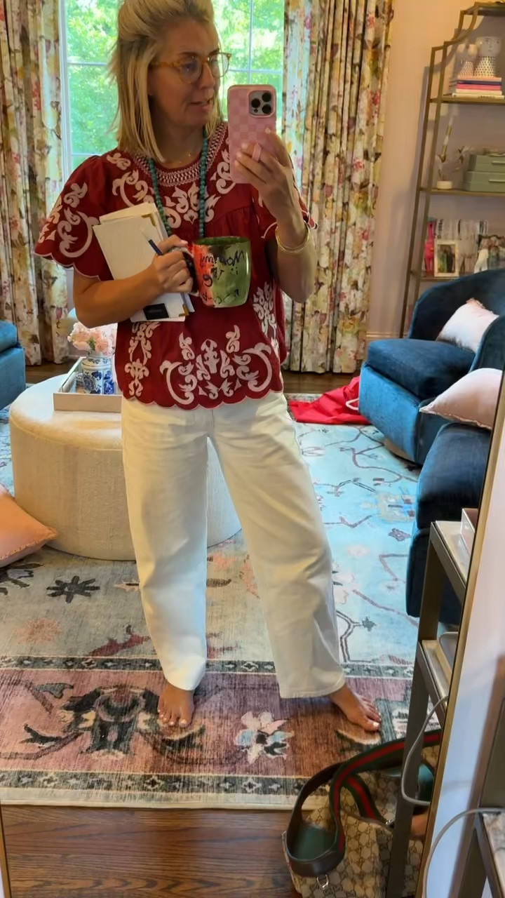 Friendly reminder…it’s a new day so get up, get dressed and let’s do this friends! ￼

Top - small 
Jeans - 26

CODES;
*Avara - mixandmatch15 for 15% off your 1st order 
Loopy - mixandmatchmadness 
A+B -Catherine20
Simplified - MIXANDMATCH15


#LTKPetite #LTKOver40 #LTKmomlife #LTKstorytime

#LTKdayinmylife #LTKootd #LTKmomlife