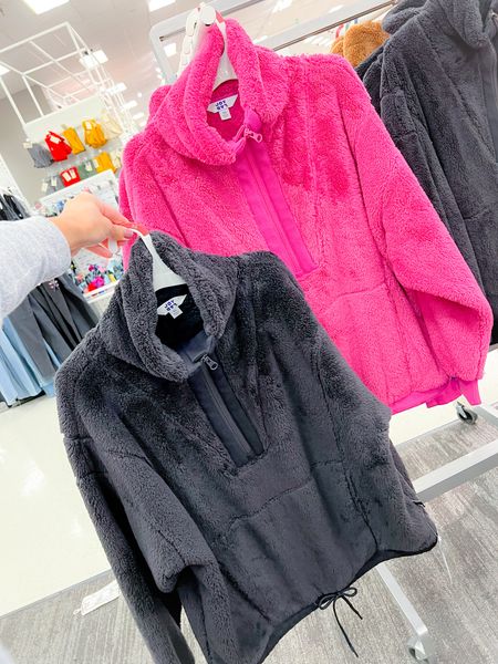 JoyLab Fleece Half Zip
Sweatshirts #target #targetfashion #targetlooks #targetswearshirts #fleecesweatshirts #fallsweatshirts

#LTKHoliday #LTKunder50 #LTKstyletip
