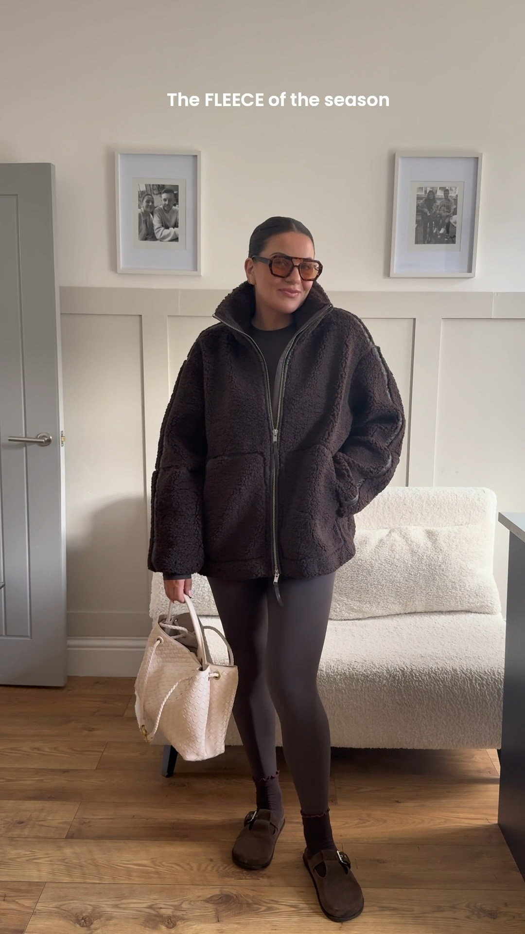 The fleece you all need this autumn 🍫🍂🐻🤎 #hmfleece #cosy #fleece #browntones

#LTKeurope #LTKautumn #LTKuk