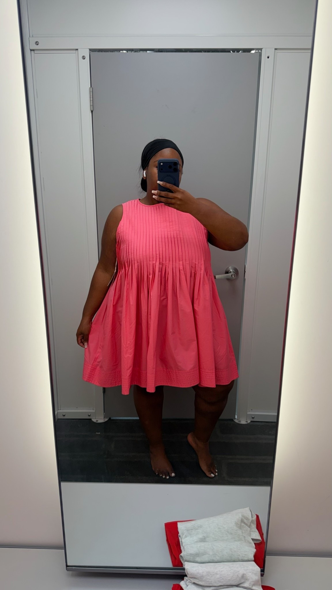 ✨This Sleeveless Pleated Mini Dress is currently on sale under $20 and sizing goes up to a XXL!

#LTKPlusSize #LTKSaleAlert #LTKootd