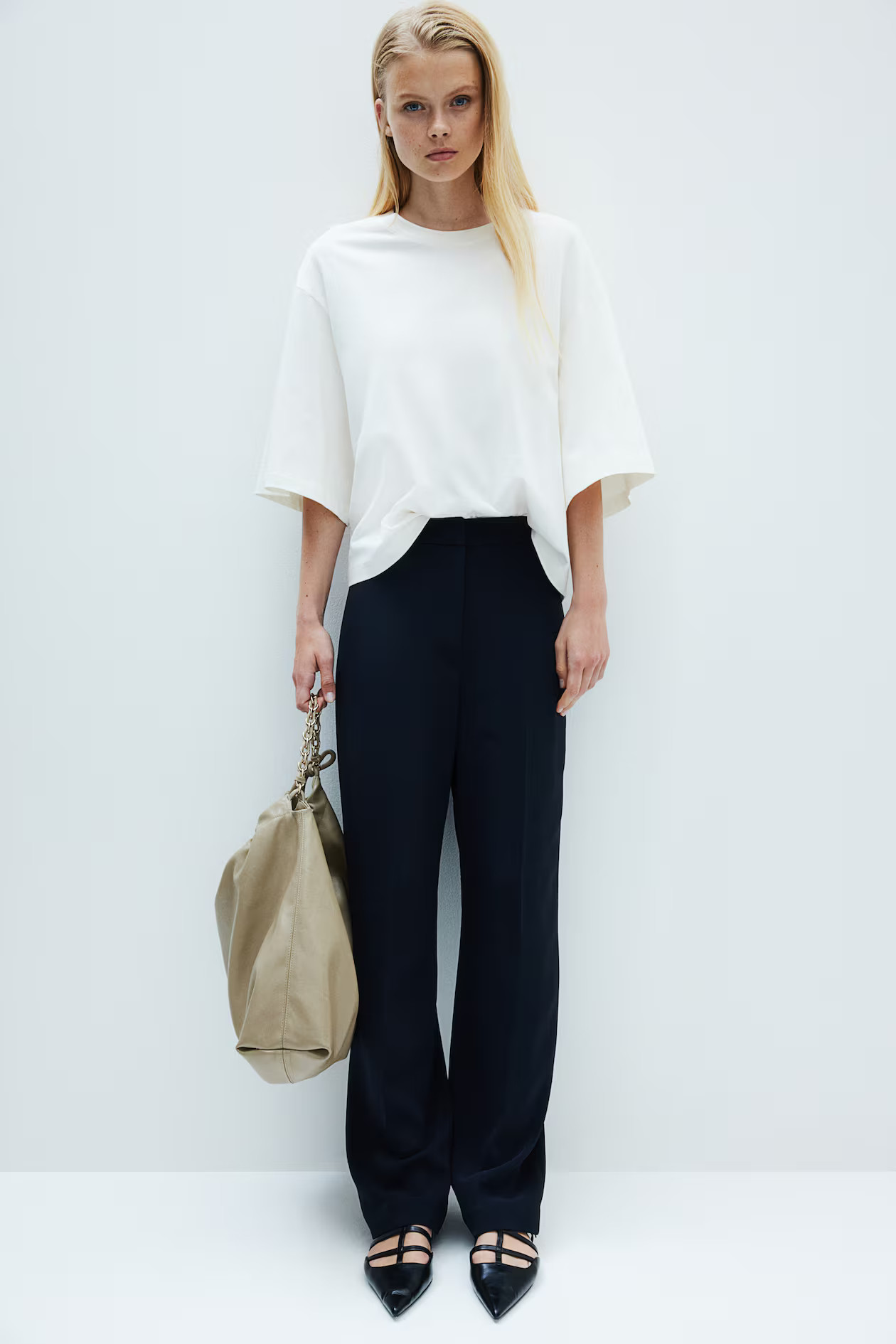 Wide trousers - Navy blue - Ladies | H&M GB | H&M (UK, MY, IN, SG, PH, TW, HK)