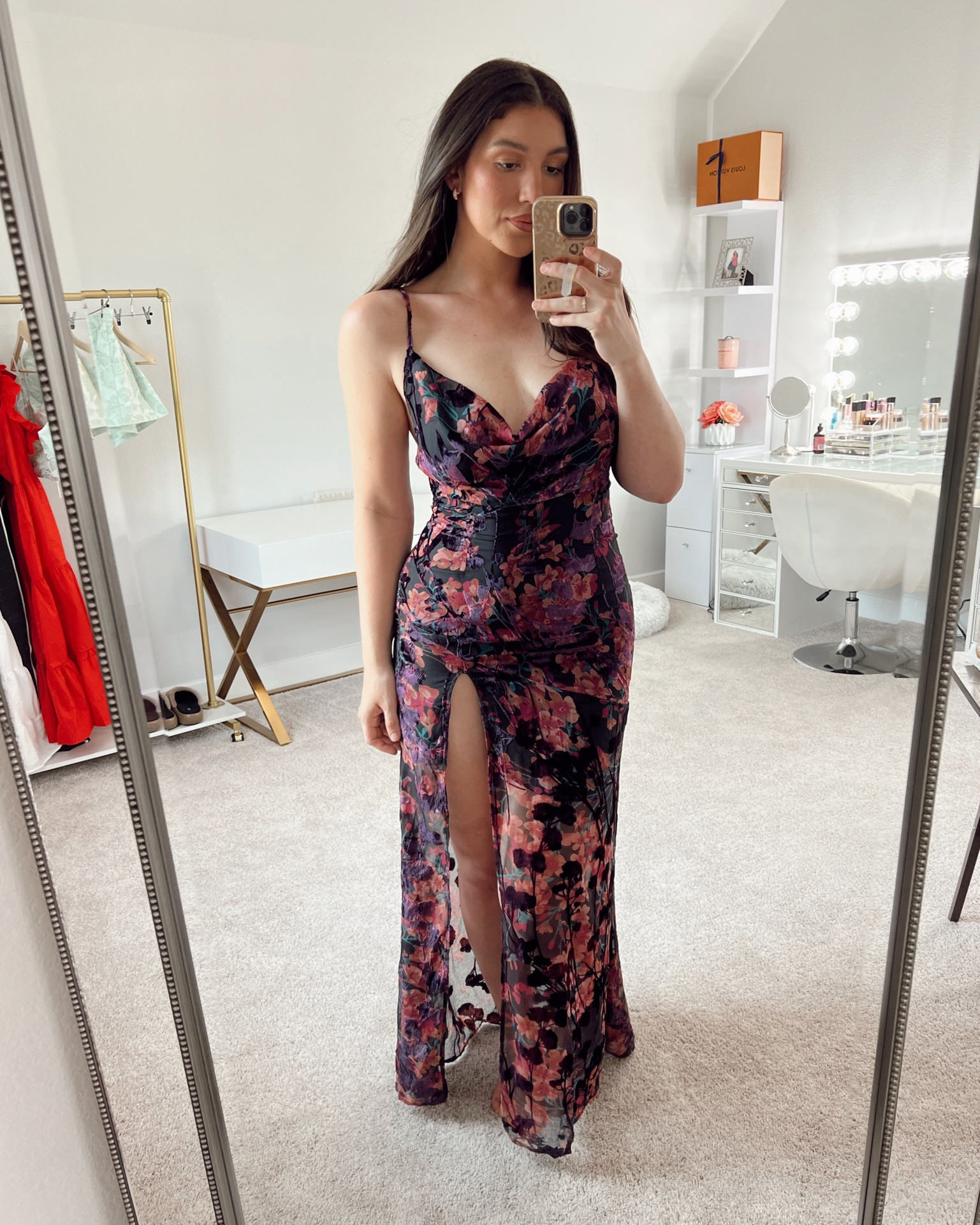 I love this gown but personally the slit is too high for me. I still wanted to share if you love high slits because then this is totally your dress! The pattern and material is fantastic! Size up! 

Gown, summer gown, midsize fashion, curvy style, wedding guest dress, cocktail attire, formal event dress

#LTKstyletip #LTKmidsize #LTKwedding