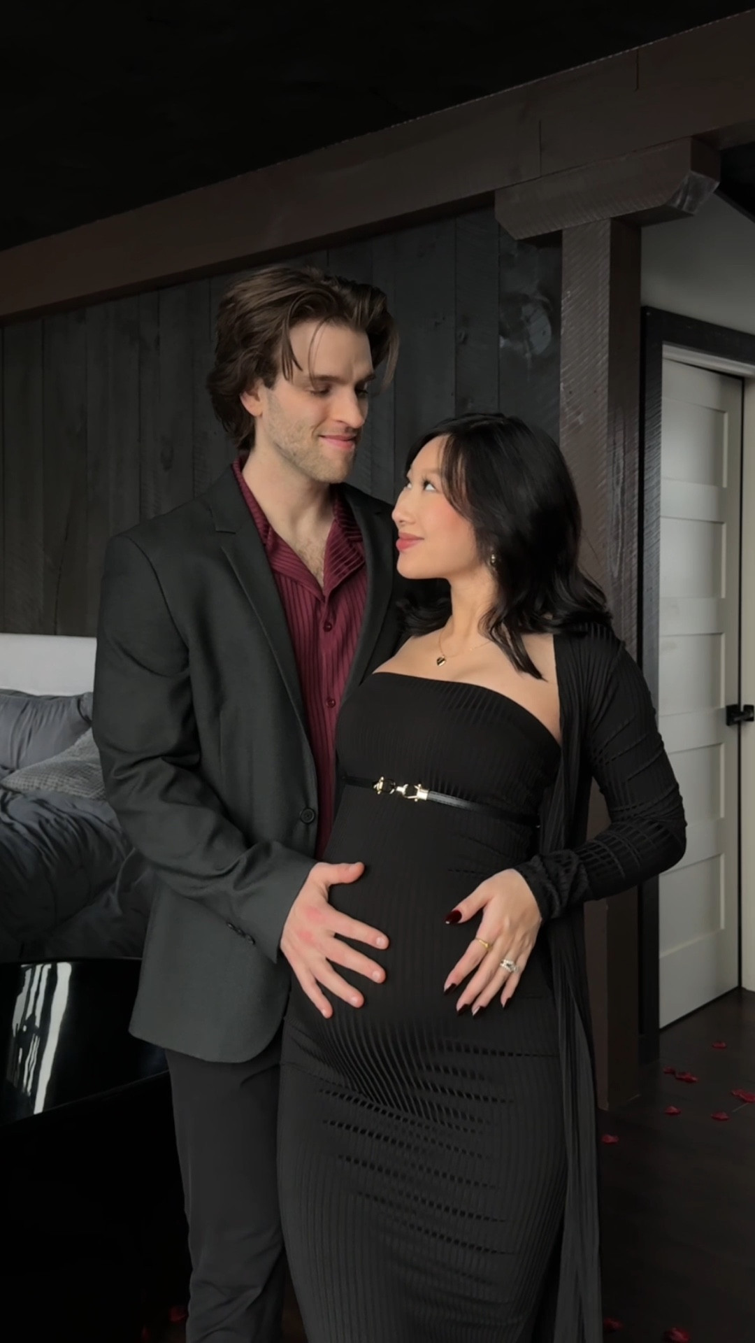 Black Maternity Dress Set: size S

Outfit idea, date outfit, bump style, pregnant fashion, Valentine’s Day outfit 

#LTKootd #LTKBump #LTKValentine