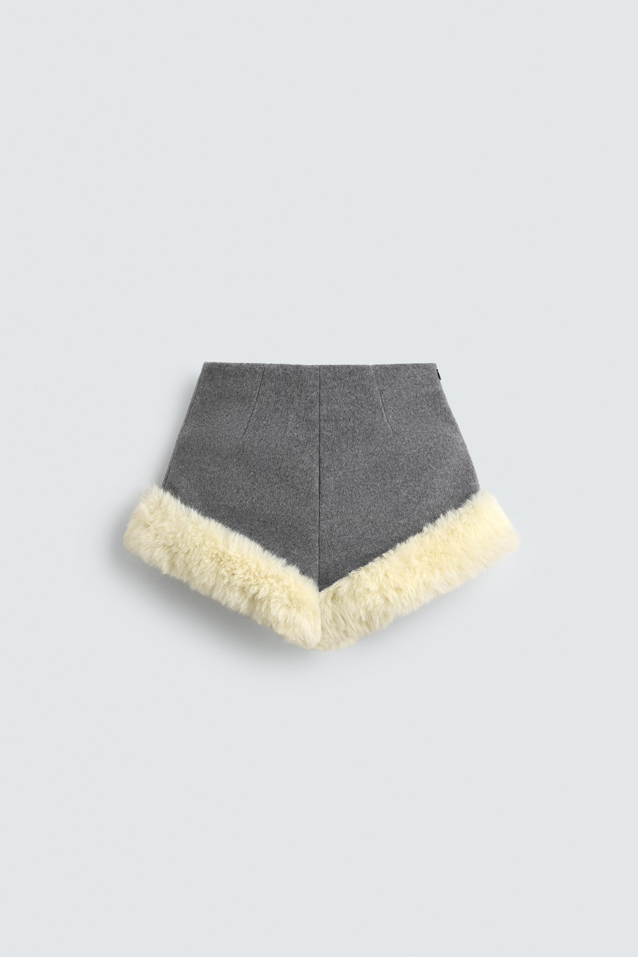CONTRAST FAUX FUR SHORTS HARRY LAMBERT FOR ZARA X DISNEY | Zara UK