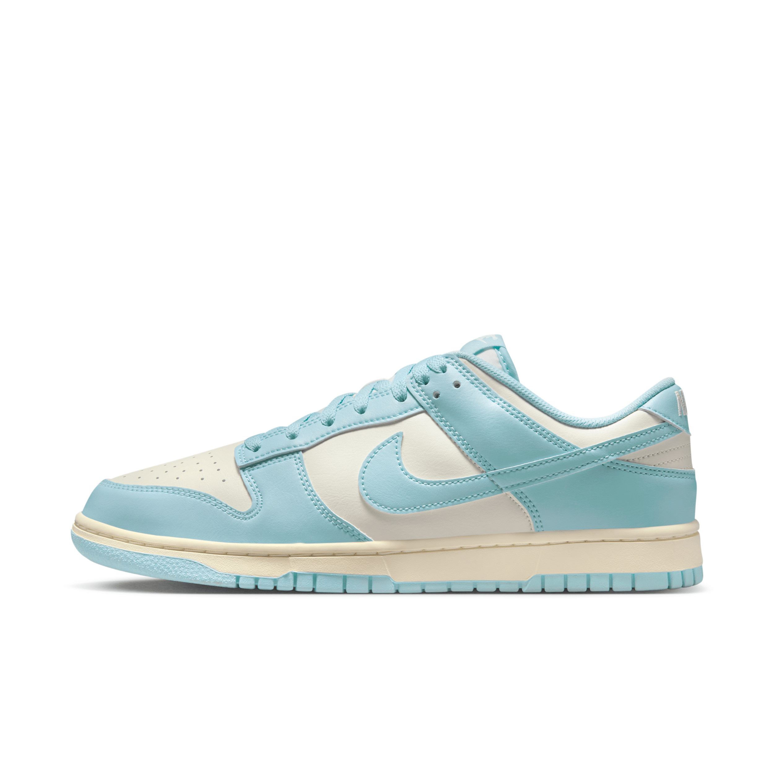 Nike Men's Dunk Low Retro Shoes in Brown | HF5441-103 | Nike (US)