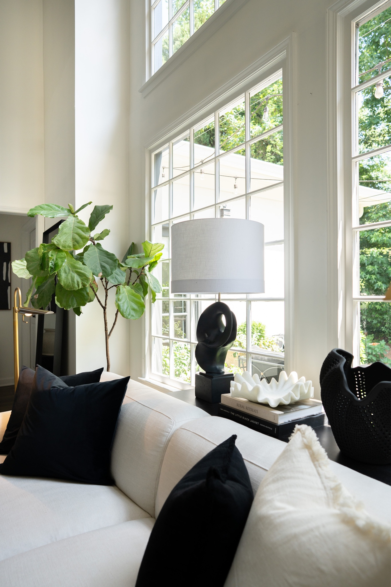 Sculptural pieces create an elegant and sophisticated feel in your home! XxV

#LTKSeasonal #LTKhome #LTKstyletip