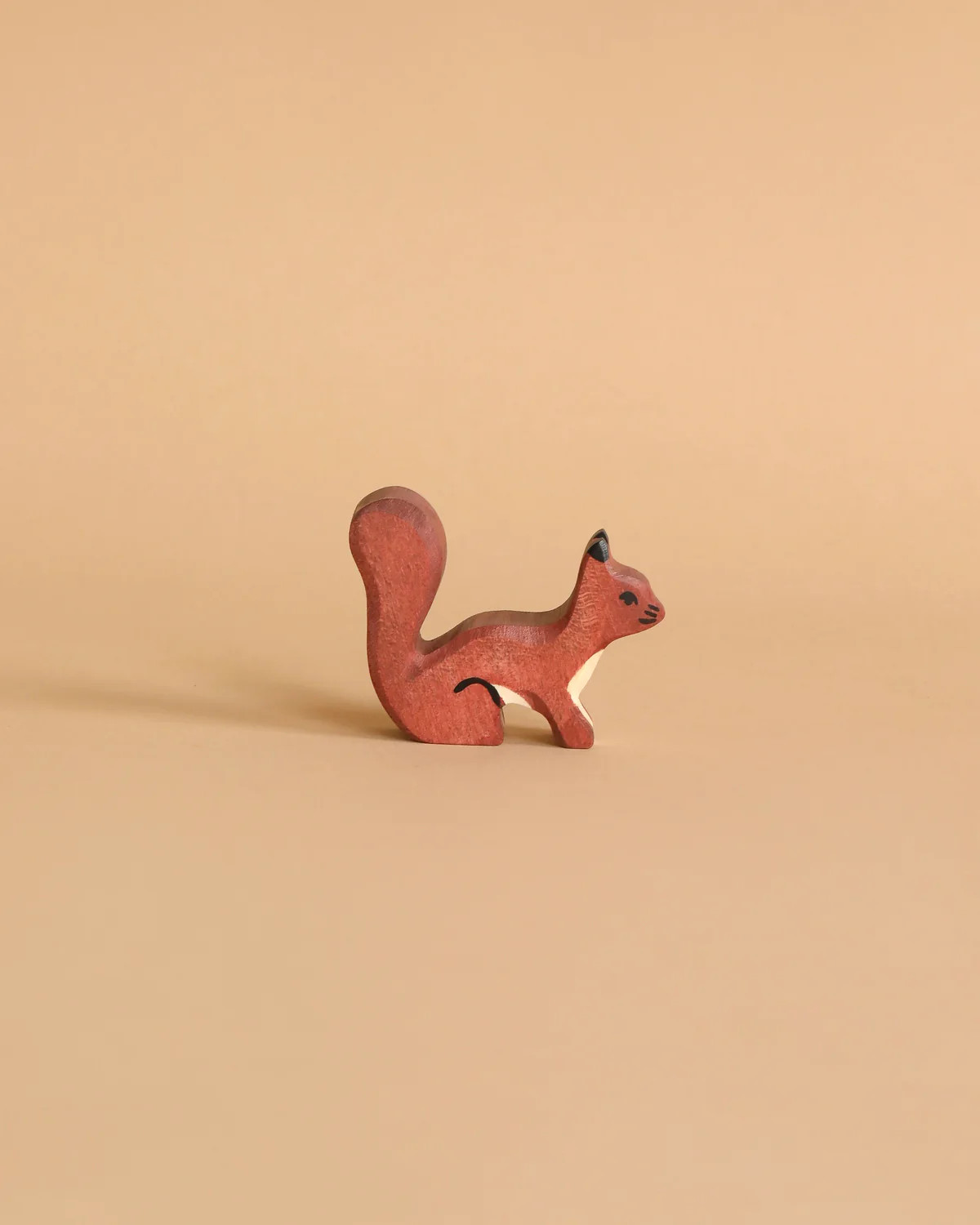 Holztiger Squirrel, Standing | Odin Parker