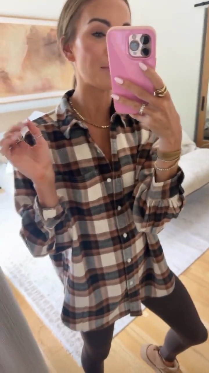 cute flannel 40% off rn!! 🙌🏼 runs a little big 

#LTKFindsUnder50 #LTKCyberWeek