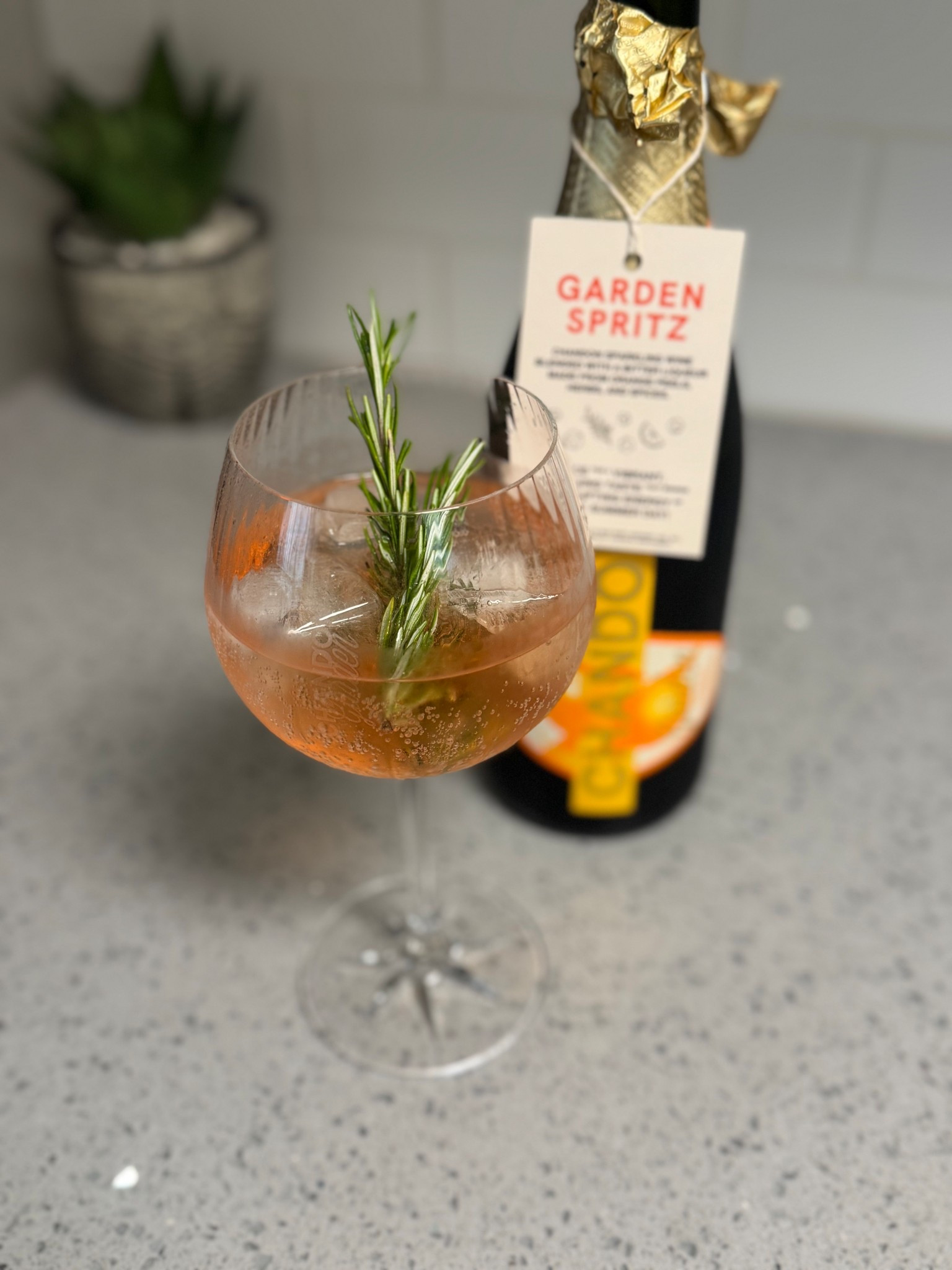 The easiest crowd pleaser! Chandon’s Garden Spritz made with orange liqueur is like an elevated Aperol Spritz and so much better (imo🤭). Just pour over ice with a garnish of rosemary and you’re good to go! 🥂

#LTKfoodie #LTKParties #LTKHoliday