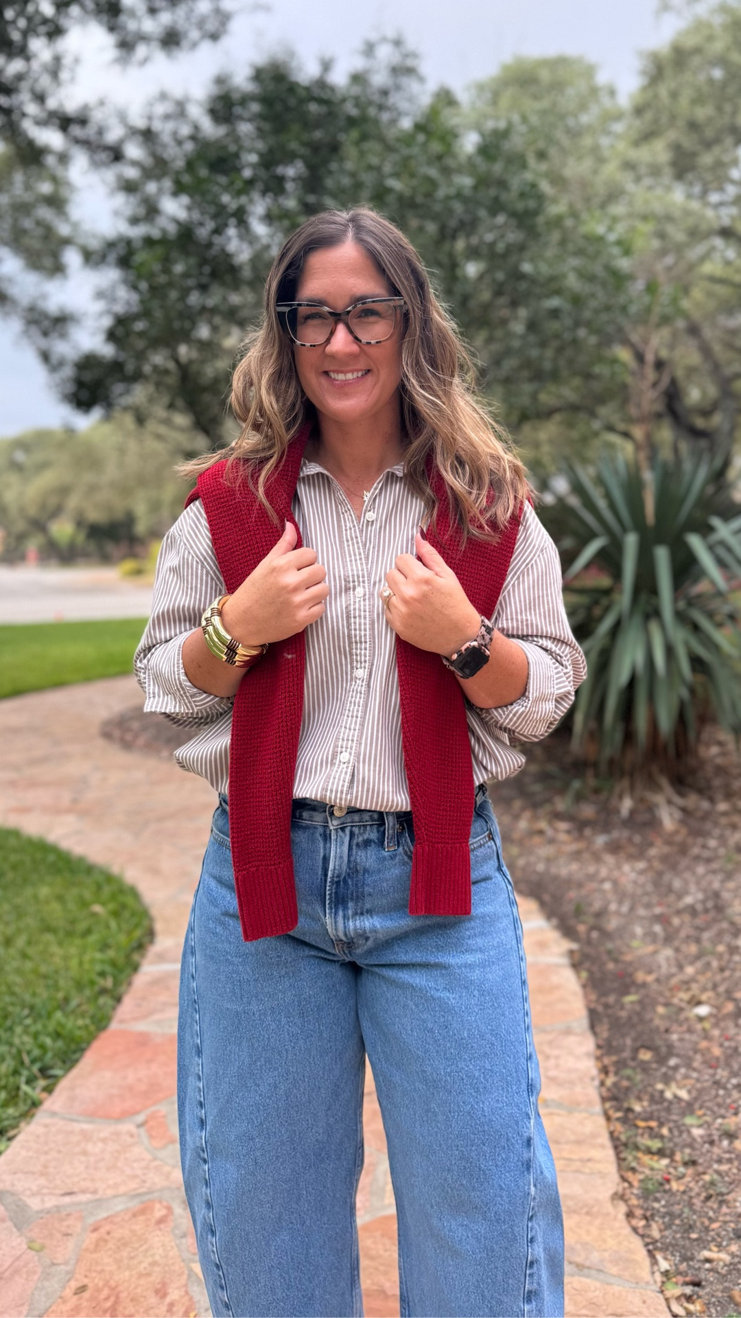Love this hack for a button up! #buttonup #barreljeans #churchoutfit #womensoutfit

#LTKOver40 #LTKootd #LTKPetite