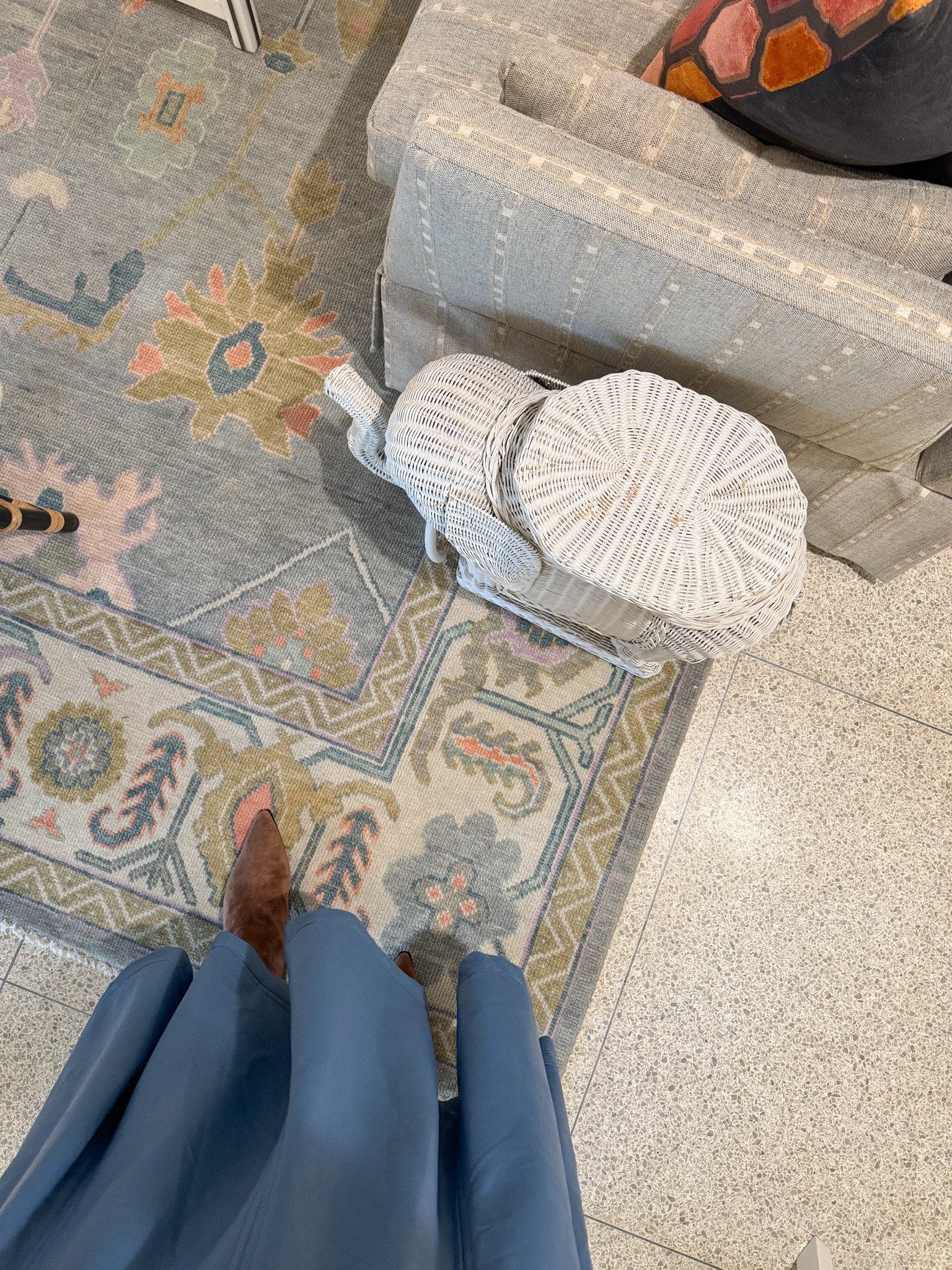 Obsessed with this skirt + boots!