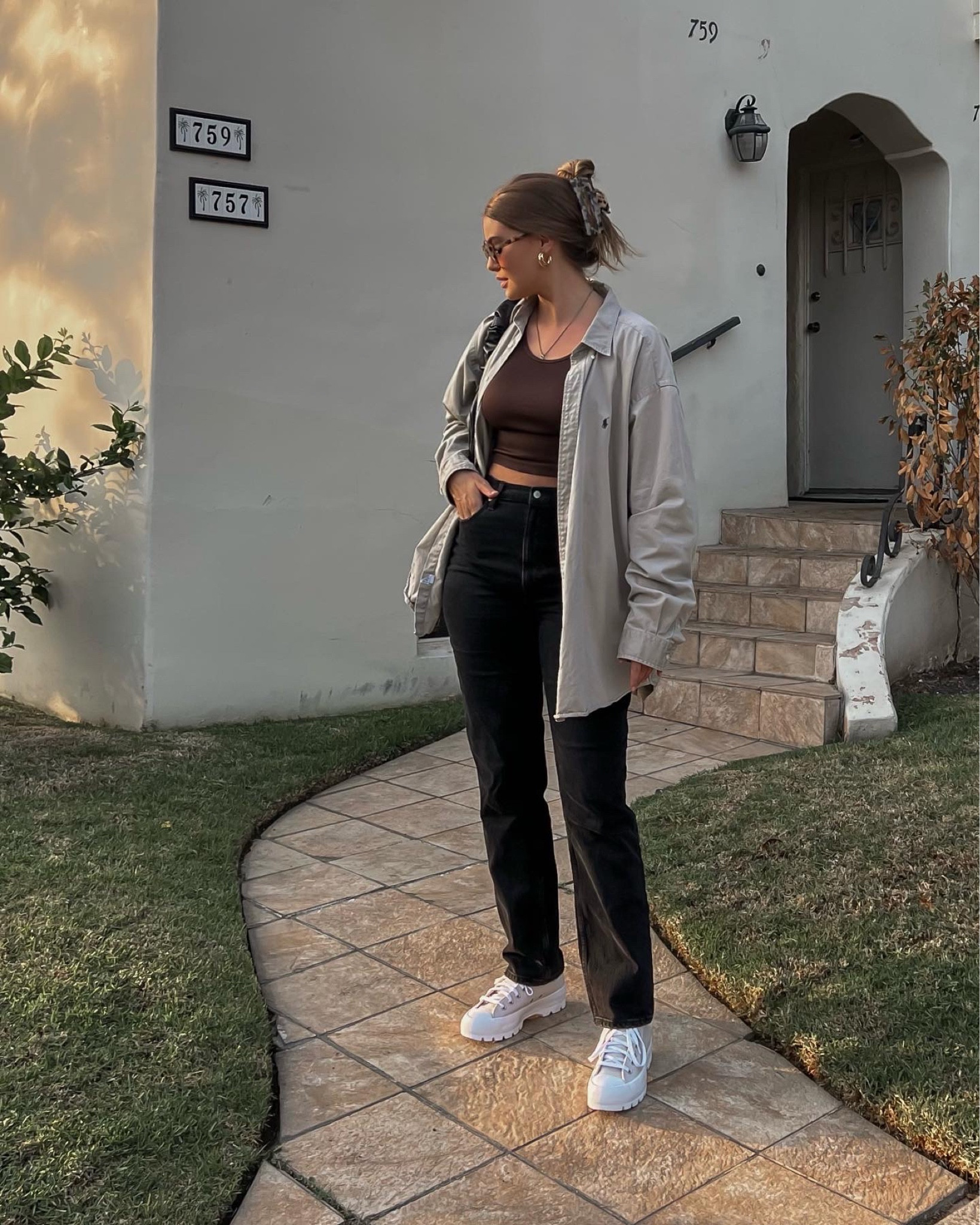 Fashion inspo: 90s jerry Seinfeld 
.
.
Neutrals, casual outfit inspo, oversized men’s button up, Abercrombie jeans, comfy ootd 

#LTKstyletip #LTKfit #LTKunder100