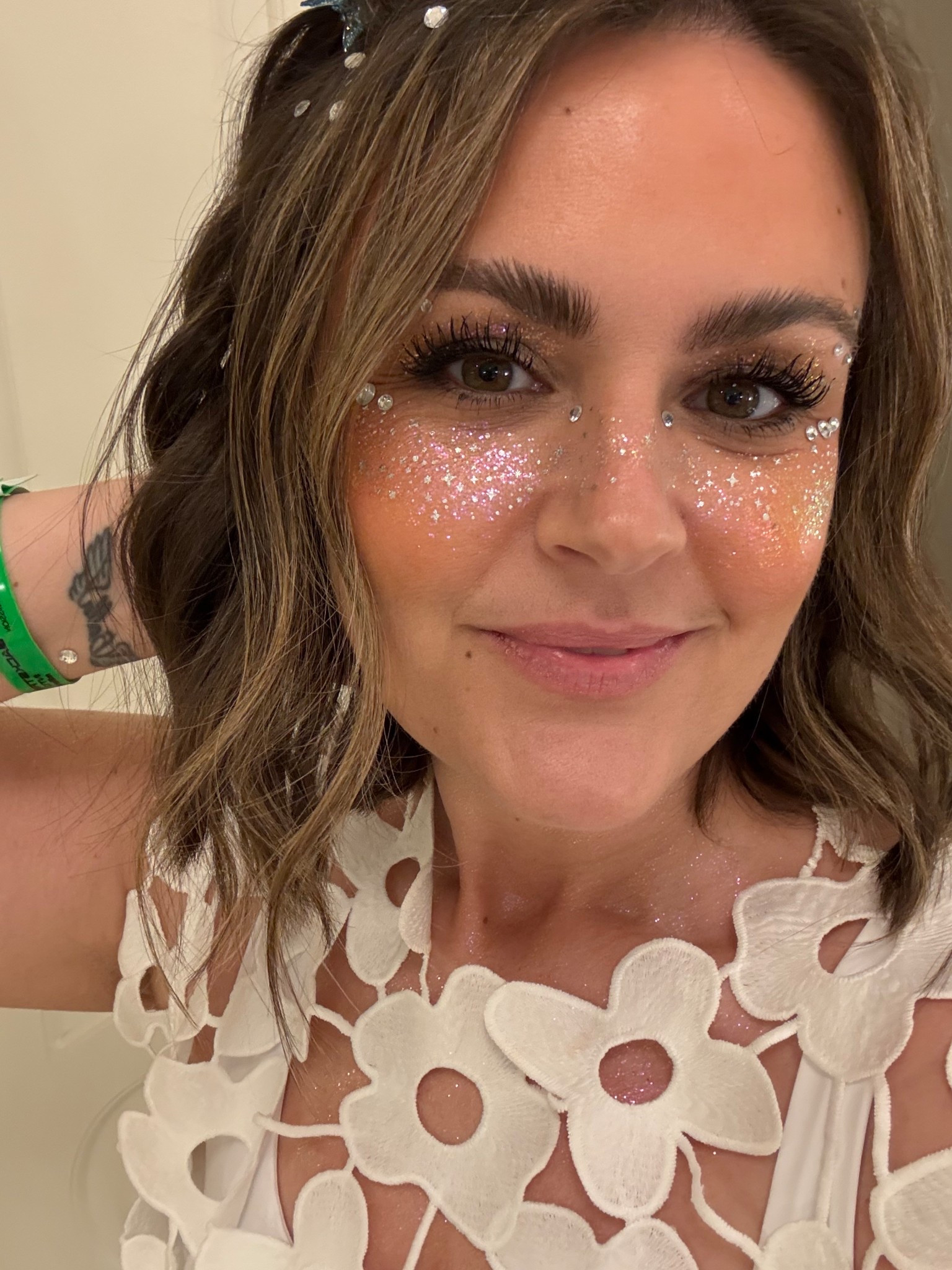 Concert glitter vibe ✨

Top linked also!!

#LTKBeauty #LTKootd #LTKTravel