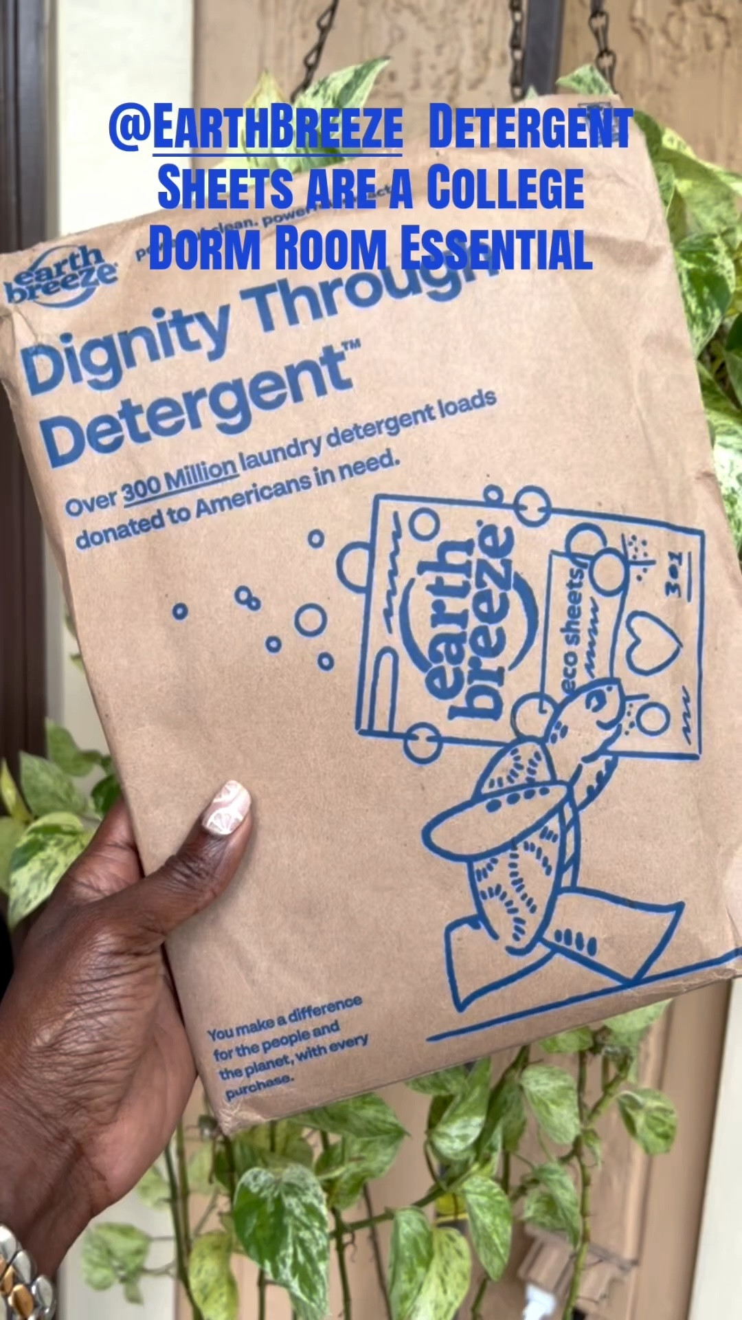 College trunk party idea you might not have thought of: Earth Breeze detergent sheets. Lightweight as paper, no bulky jugs, no messy measuring, and perfect for tiny dorm spaces. Just toss in a sheet (or half) and go—easy laundry for busy students. Practical gifts are the ones they’ll actually use. #TikTokShop finds for college season.

#CollegeTrunkParty #DormEssentials #LaundryHacks 

#LTKOver40 #LTKmomlife