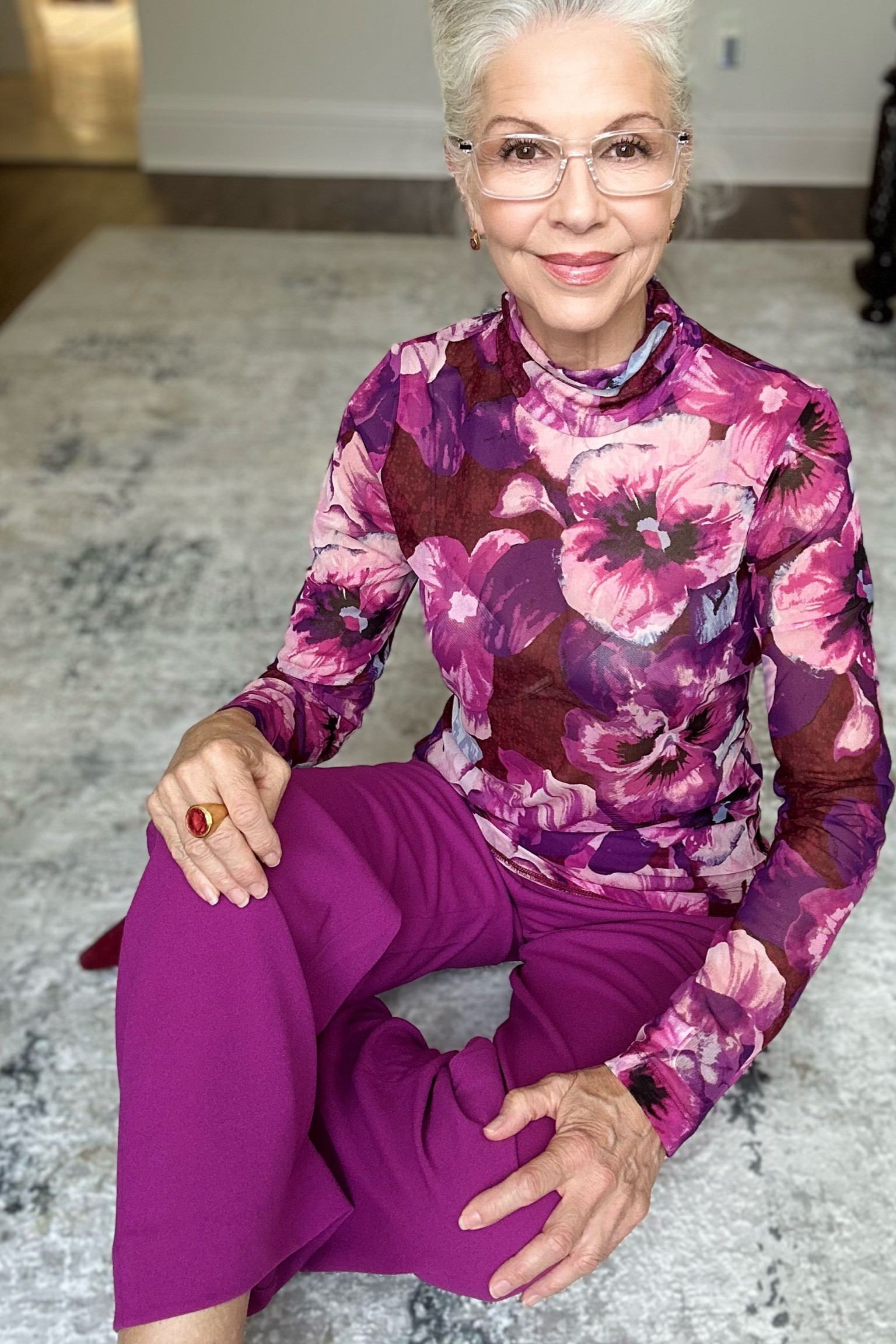 Great holiday colors… comfortable and chic!! 

#LTKsalealert #LTKHolidaySale #LTKstyletip