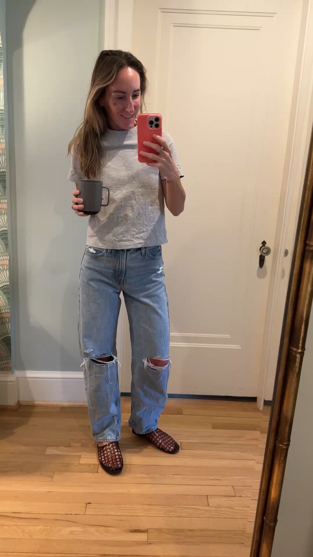 An easy spring outfit I love | gap barrel jeans | perfect grey tee | jelly shows 

#LTKdayinmylife #LTKSeasonal #LTKgrwm