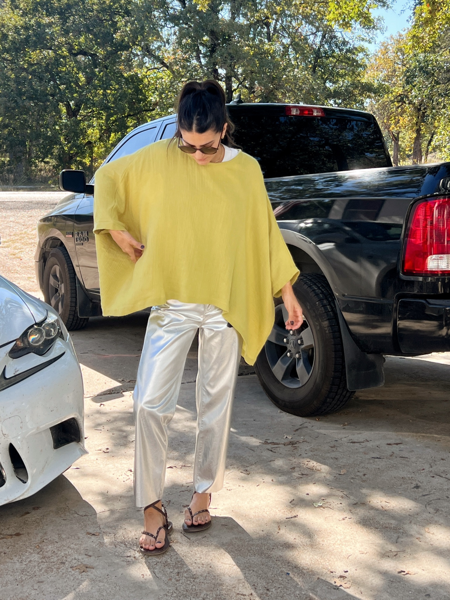 fall outfit - day 28
top - kamaway
tank top - xs (sized down for tighter fit around arms)
pants - express
sandals - target

#LTKStyleTip #LTKFindsUnder50