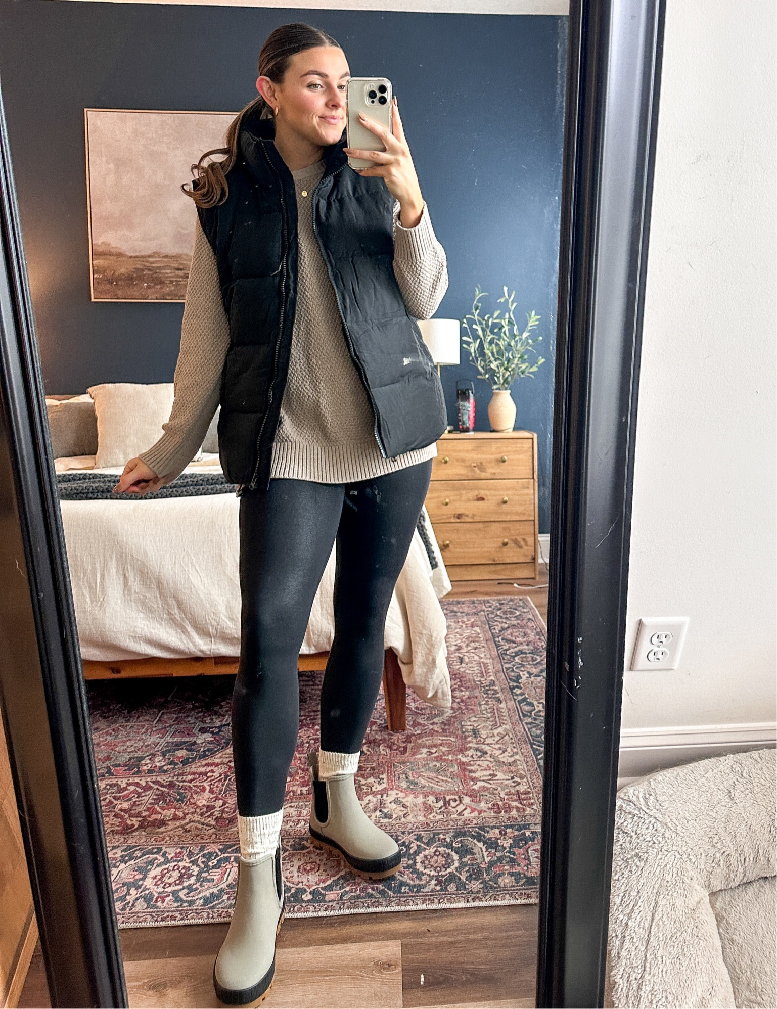 I stumbled upon the sperry boots and instantly knew they were going home with me. They’re water proof and fleece on the inside for toasty dry feet’s! I usually wear a an 8.5-9 and I got a 9 in these. #sperry #boots #legging #lululemon #amazon #puffervest 

#LTKshoecrush #LTKsalealert #LTKSeasonal
