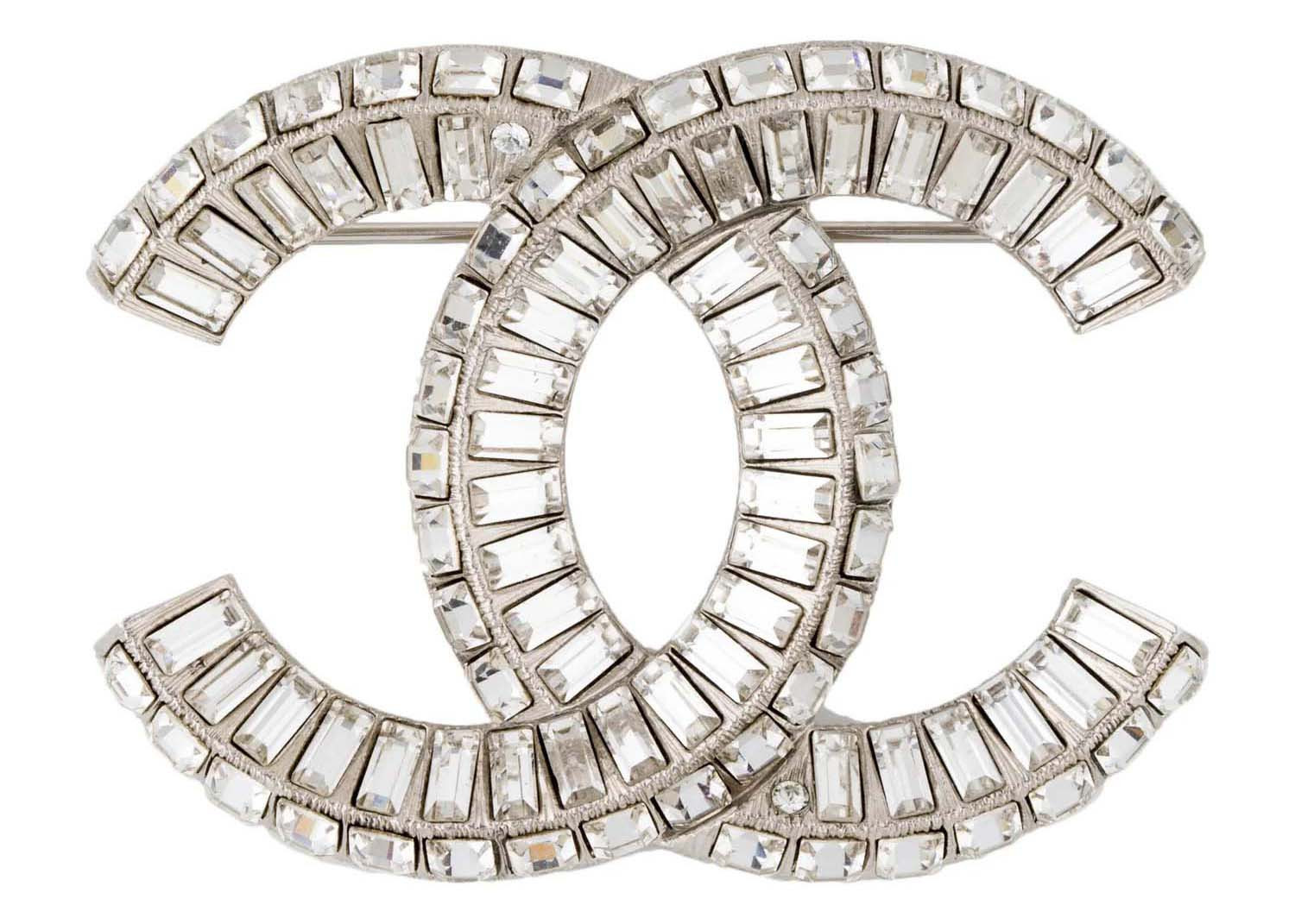 Women's Chanel Strass CC Brooch in Silver | StockX