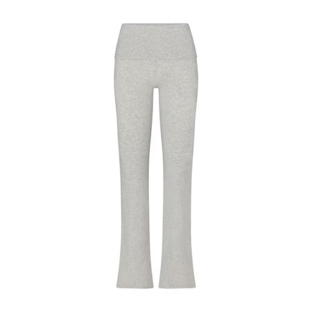 Skims leggings 

#LTKGiftGuide #LTKover40 #LTKstyletip