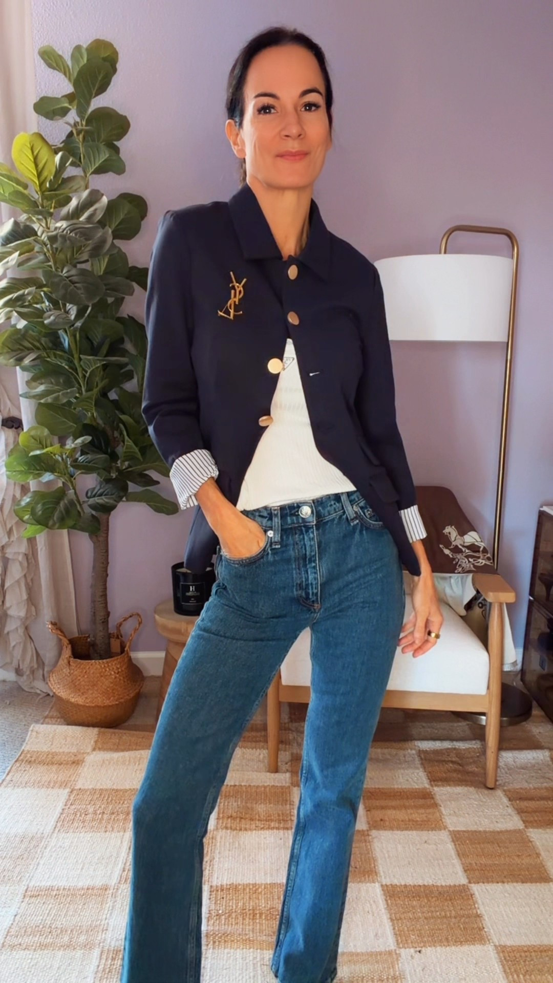 GRWM: the outfit that always works.
Structured denim, a designer tank, and a blazer that means business.

No trends chasing.
No overthinking.
Just pieces that show up every single time.

Less clutter. Better outfits.
That’s my kind of getting dressed.

Wearing 24 denim, XS blazer & tank


#NicoleColeeStyle
#OOTDInspo
#CapsuleStyle
#ElevatedEveryday
#DenimDoneRight




#LTKgrwm #LTKootd #LTKdayinmylife