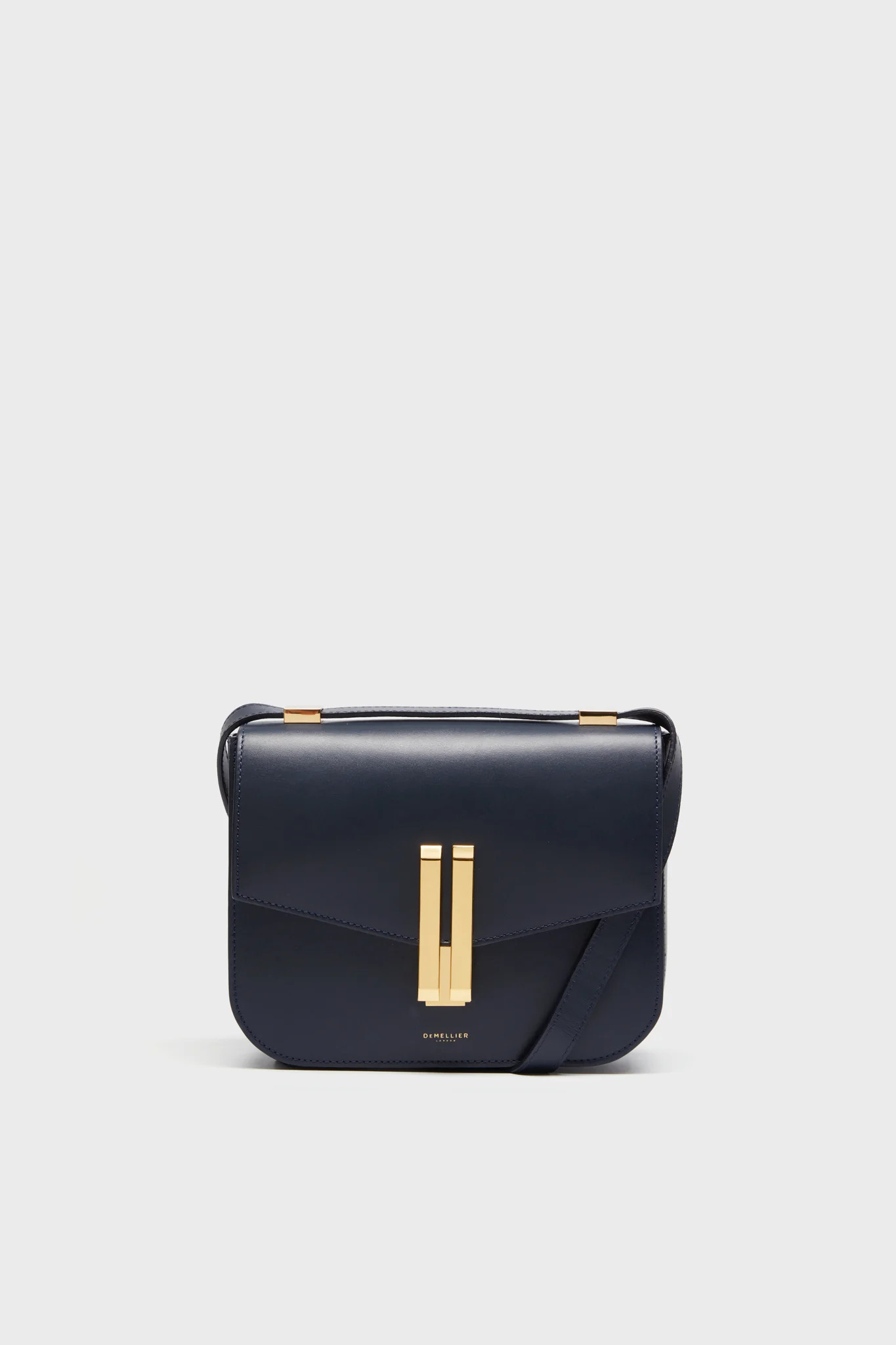Navy Smooth Vancouver Bag | Tuckernuck (US)
