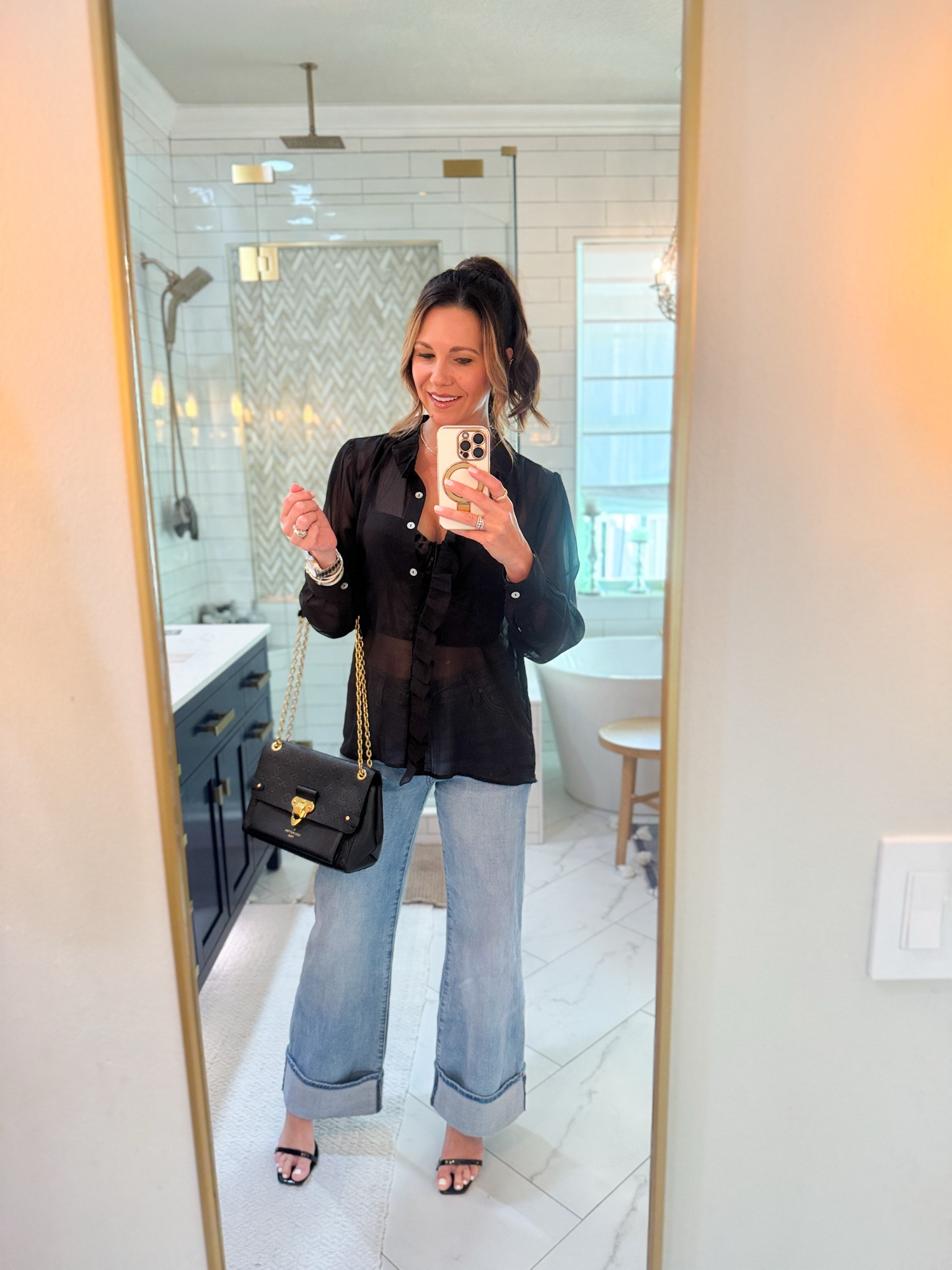 Date Night Look — these jeans are so so so good 

#LTKOver40 #LTKStyleTip #LTKFindsUnder100