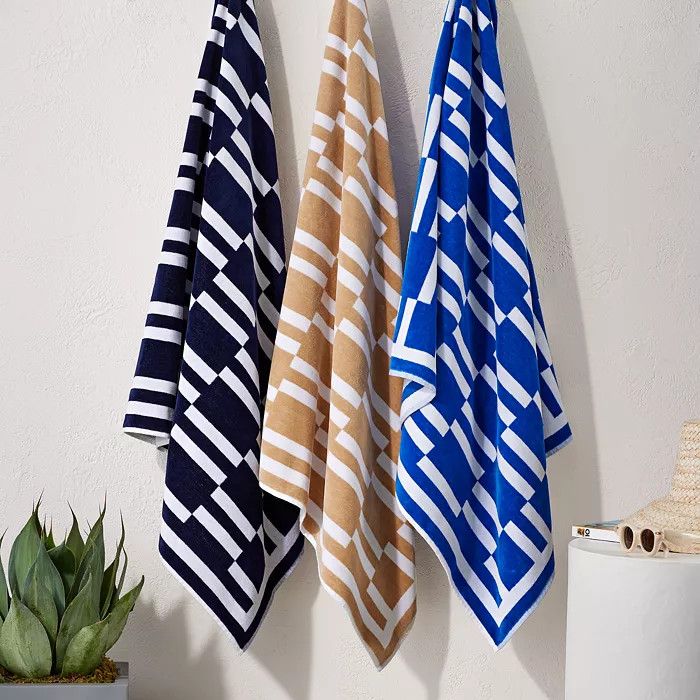 Paralela Beach Towel - 100% Exclusive | Bloomingdale's (US)