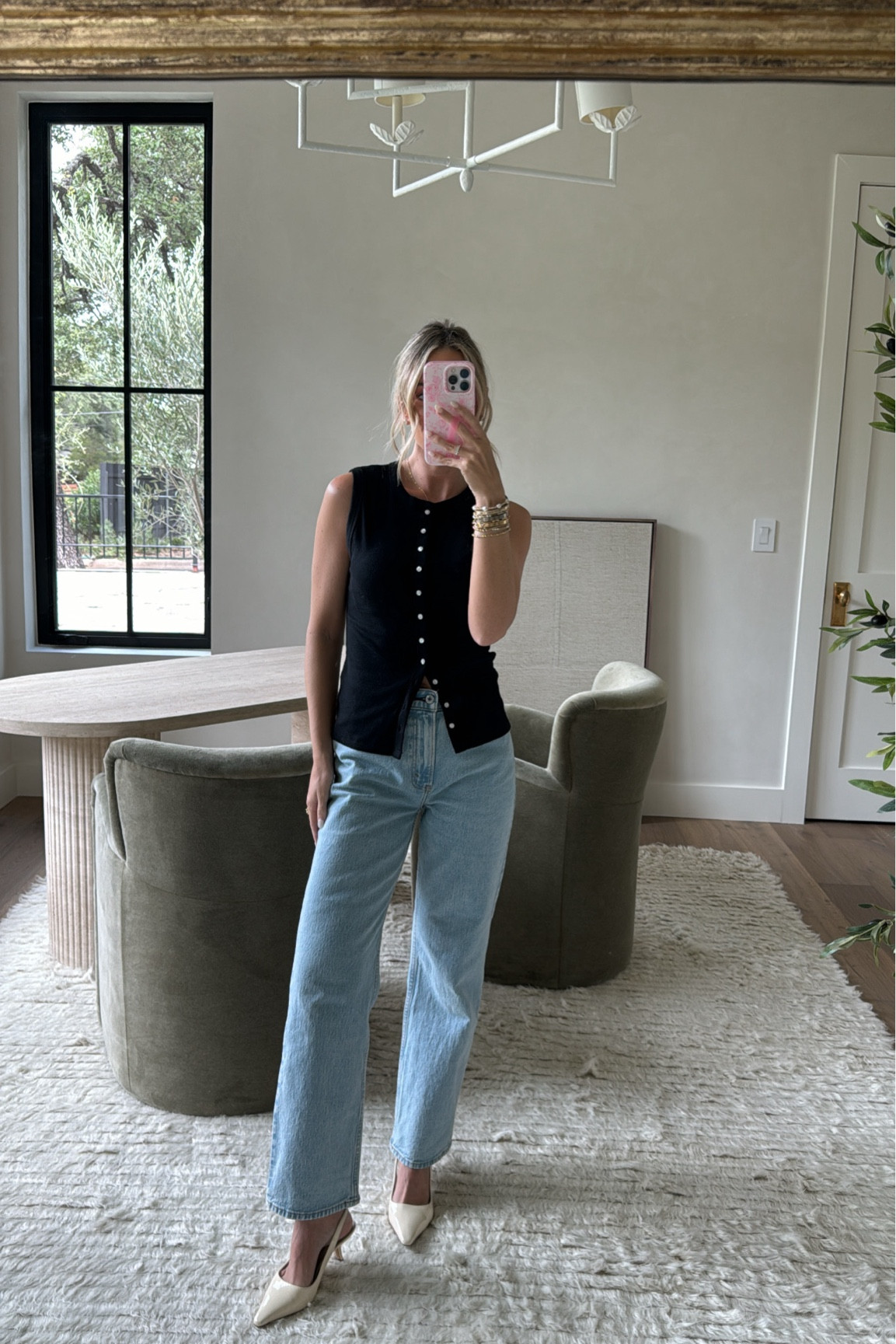 Code AFCHAMP
Jeans in “light” 
Tank in black 