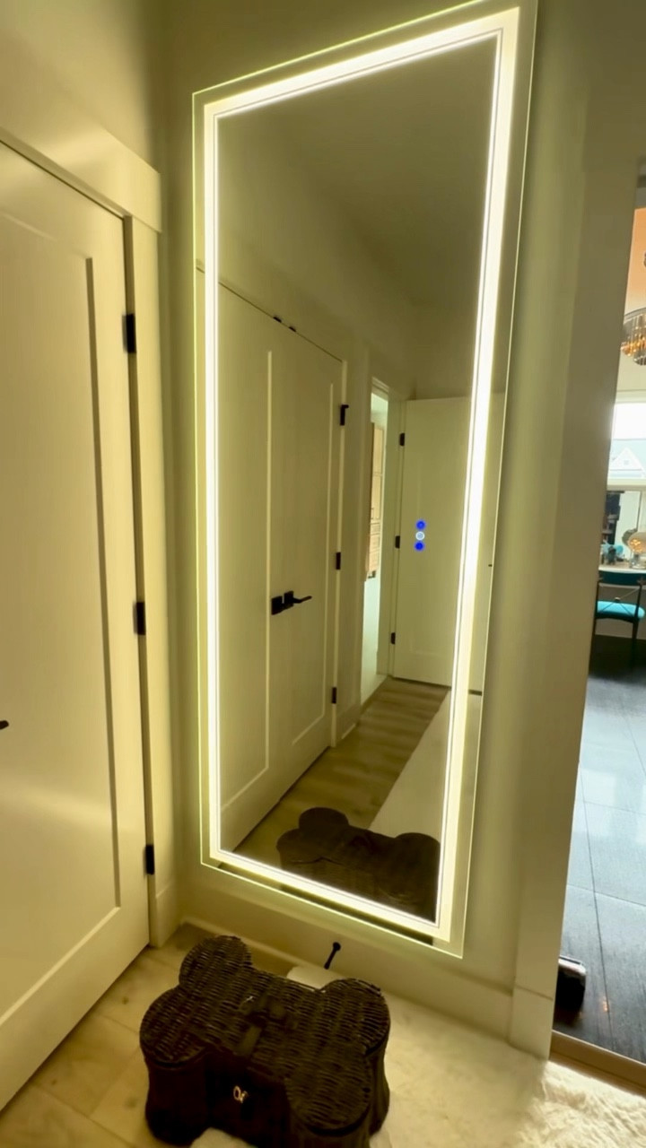 Mirror for content, creation, and aesthetic great for making fashion and outfit videos.
#FallOutfit #Fashion #ContentCreation 

#LTKStyleTip #LTKBeauty #LTKShoeCrush
