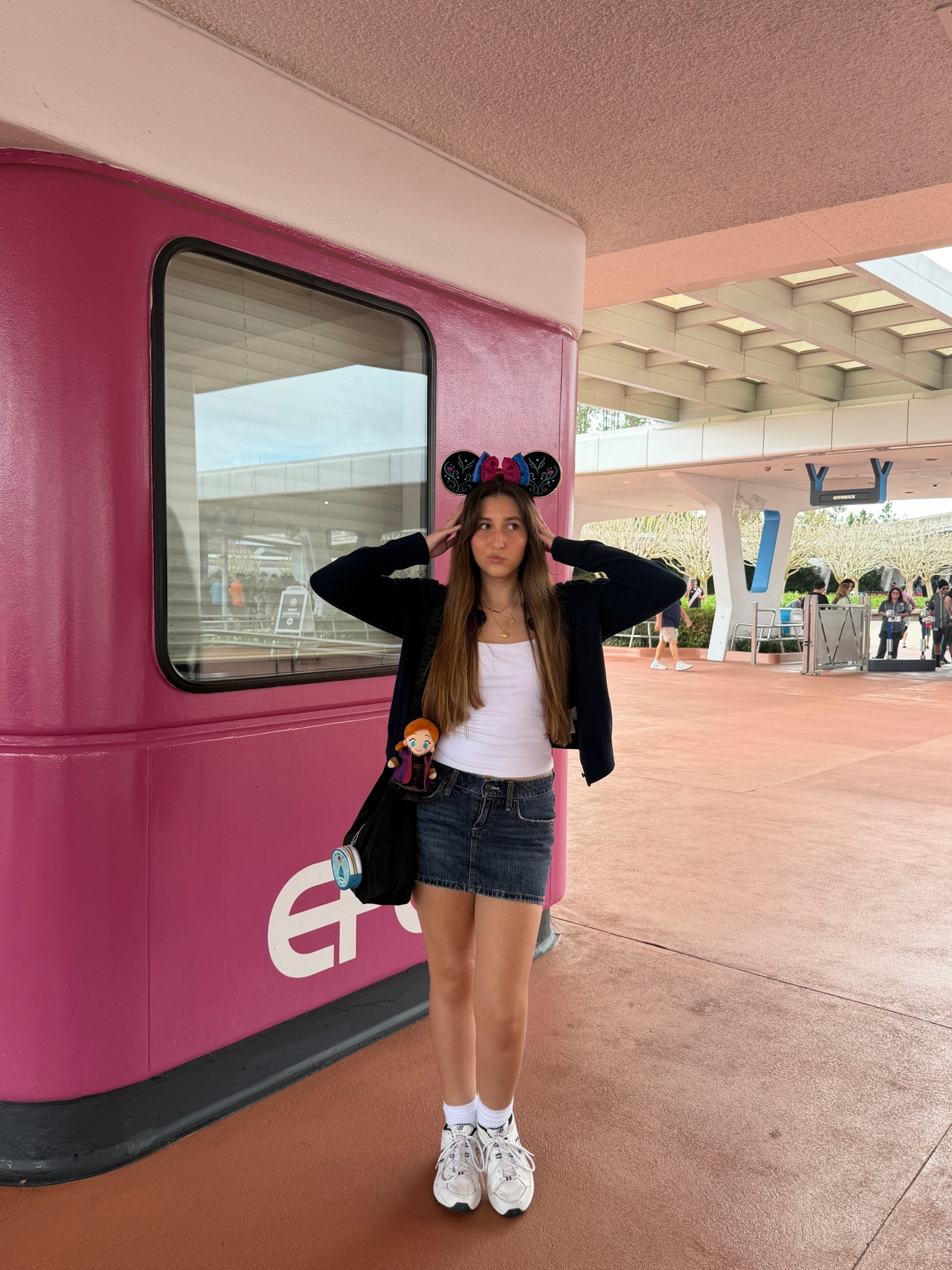 Princess Anna Epcot ootd ✨

Cardigan: Old Navy
Tank: Abercrombie 
Purse: Baggu
Denim skort: Hollister
Ears: Disneyland/The Disney Store (sold out. linked on ebay)
Shoes: New Balance (linked on Amazon) 
Socks: Hanes (linked on Amazon) 
Anna Nuimo: The Disney Store  

Ig: @jkyinthesky

#ootd #dailystyle #aestheticstyle #aesthetic #styleinspo #casualstyle #trendy #trendystyle #trendingstyle #disney #waltdisneyworld #wdw #disneyworld #epcot #disneystyle #disneyootd #disneyoutfit #disneyoutfits #disneygirl #disneyfrozen #princessanna #disneyprincess #disneyprincesses #disneyprincessstyle #disneystore 

#LTKootd #LTKTravel #LTKdayinmylife