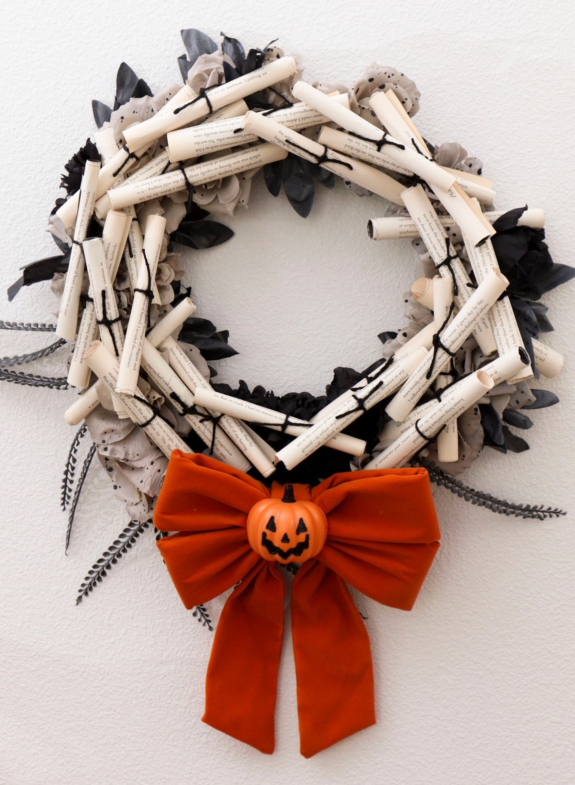 Spooky book-page wreath, a haunting new piece for your spooky soirée 👻🎃
Here’s how it came together:
🖤 Removed the skull heads
🎀 Added an orange bow with a jack-o’-lantern to match my party palette
📖 Rolled & tied book pages into scrolls
🔗 Wired the base scrolls to the wreath, then layered more with glue dots for dimension

👉🏻want to try it yourself?

#diyhalloweendecor #diyhalloween #bookpagediy #diyhalloweendiy #spookyhomedecor #diyhalloweendecorations

#LTKSeasonal #LTKHalloween #LTKParties