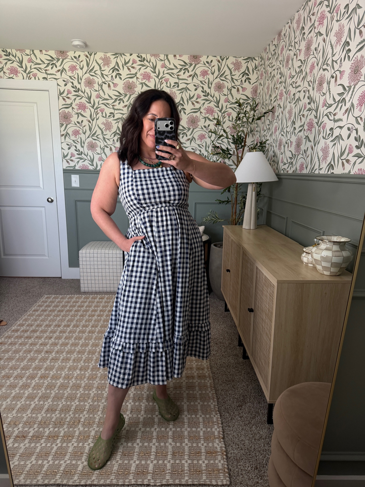 The cutest gingham dress for all the summer things!! So comfy and comes in fun colors ☀️☀️🤌🏼

#LTKMidsize #LTKBeauty #LTKootd