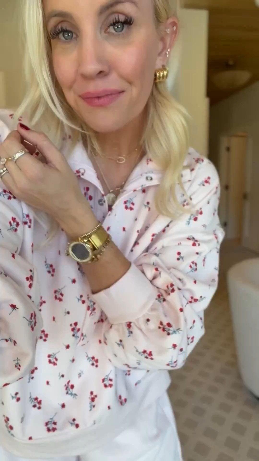 This is 30% off today! 

#LTKootd #LTKActive #LTKFindsUnder50