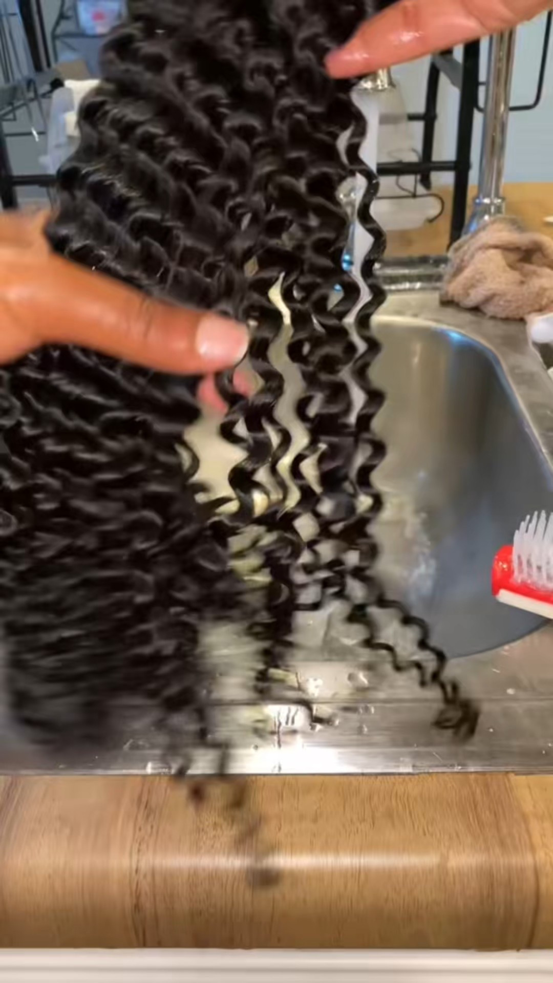 A sign to wash your bundles. Everything I use on my extensions is linked 

#LTKvlog #LTKselfcare #LTKBeauty