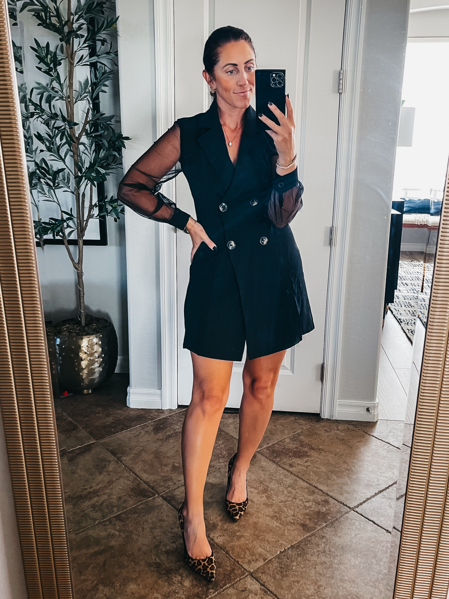 Blazer dress 🖤 // wearing size small 

#LTKFindsUnder50 #LTKStyleTip #LTKSaleAlert
