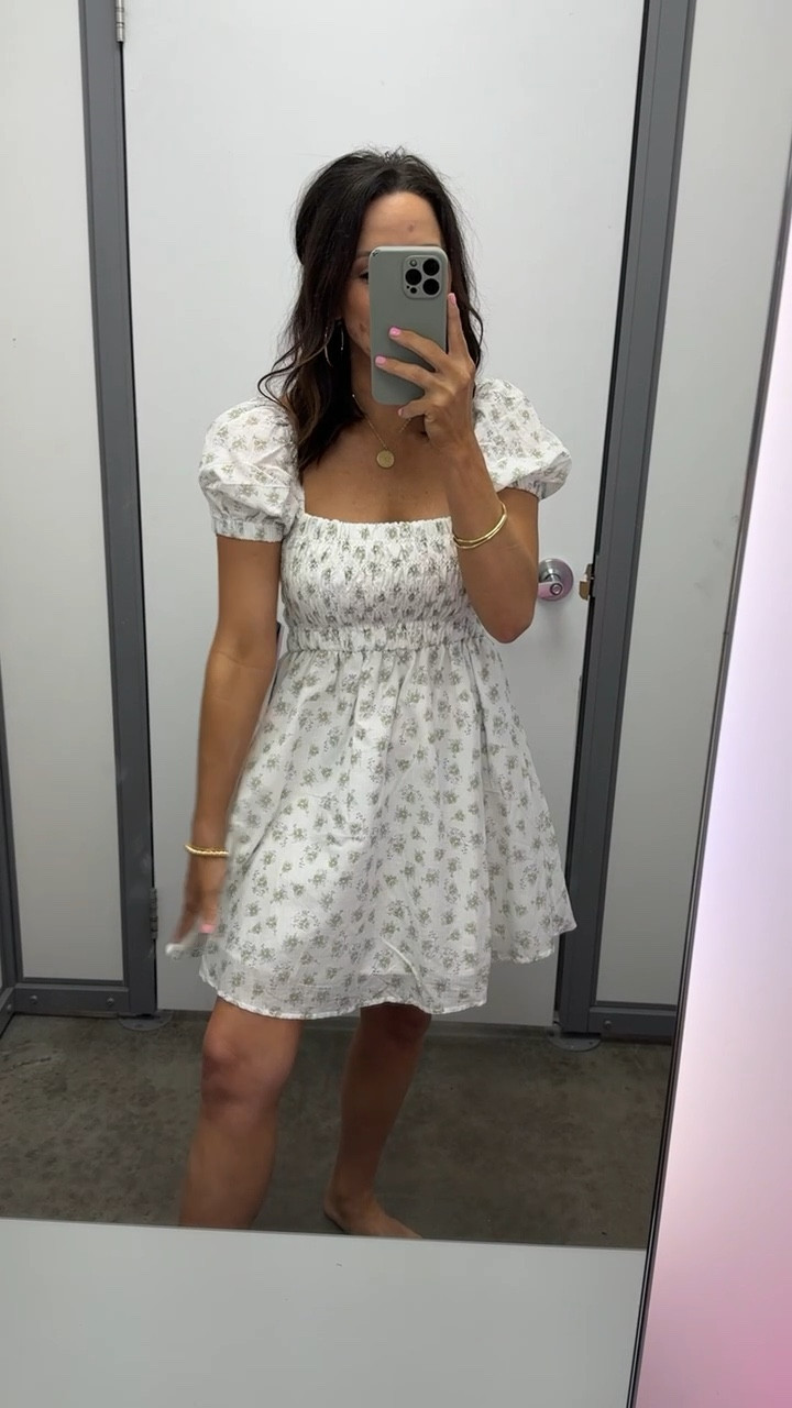 The perfect spring dress from Walmart! 🌸 comes in blue striped too! 


Walmart  dresses  Walmart fashion  spring dresses  spring fashion  Easter dress  petite fashion  outfit inspo  puff sleeve  vintagepickin 

#LTKWatchNow #LTKFindsUnder50 #LTKStyleTip