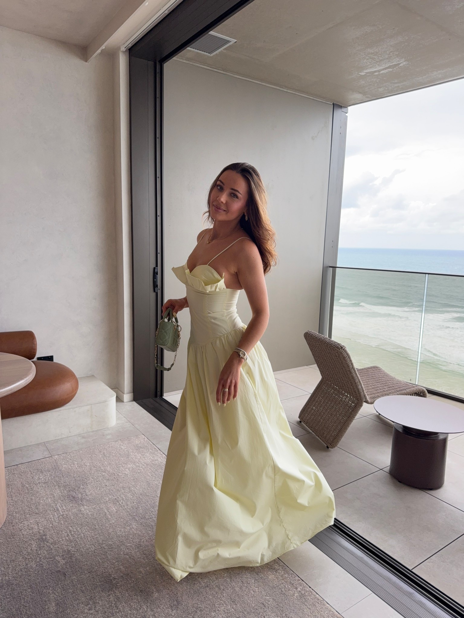 Butter yellow forever 💛 