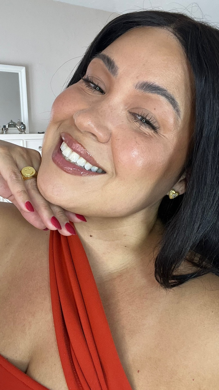 Over 40 drugstore makeup in order. 

#drugstoremakeup #over40makeup #matureskin @nyx @thayers @naturium @larocheposayusa @thayers @milanicosmetics @morphebrushes @maybelline  @lorealparis

#LTKBeauty #LTKFindsUnder50 #LTKOver40