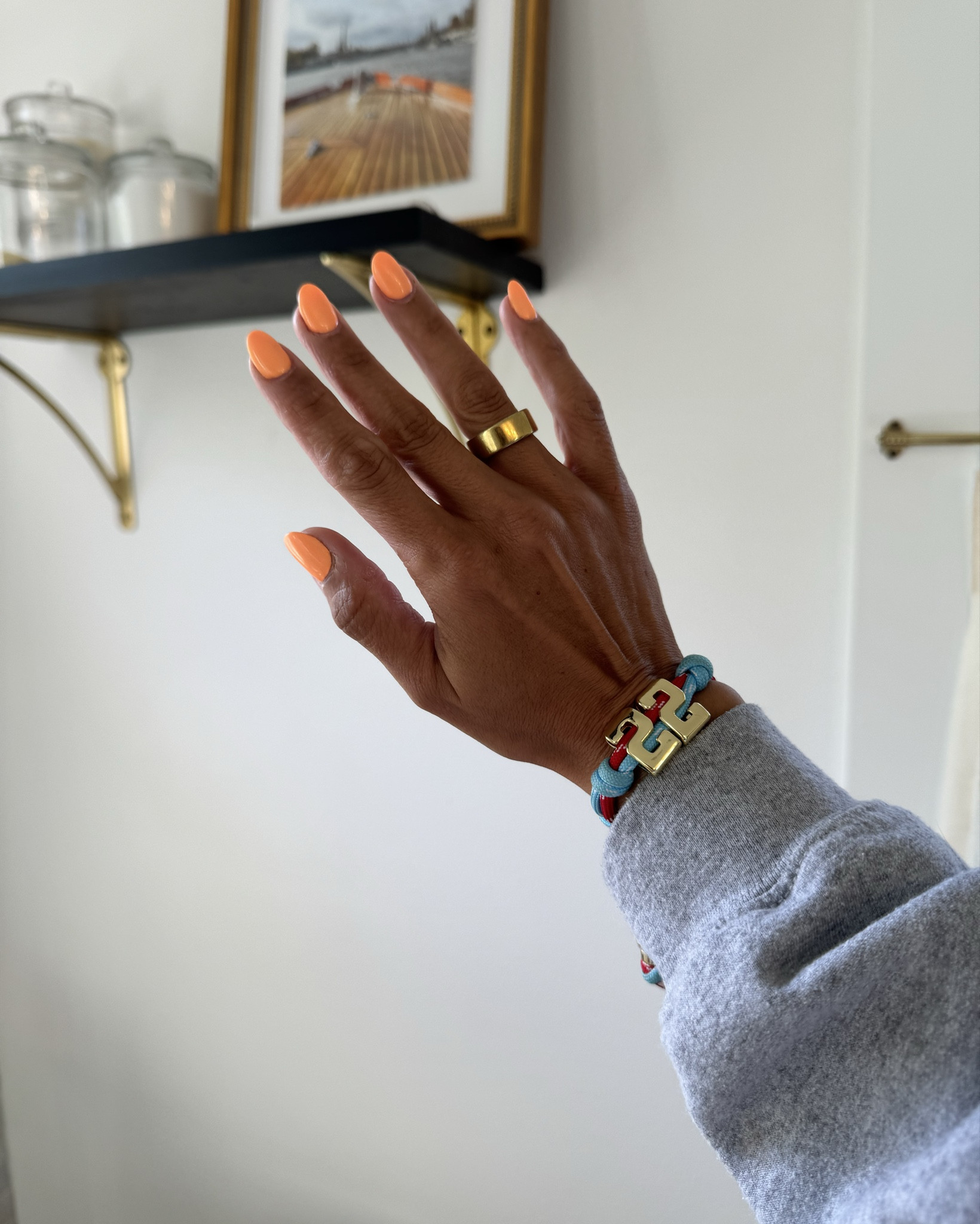 GO TEAM!

My favorite cool-mom accessory for ballpark nights ⚾️ Fully customizable for your little slugger (or whatever sport you support)

#LTKmomlife #LTKKids