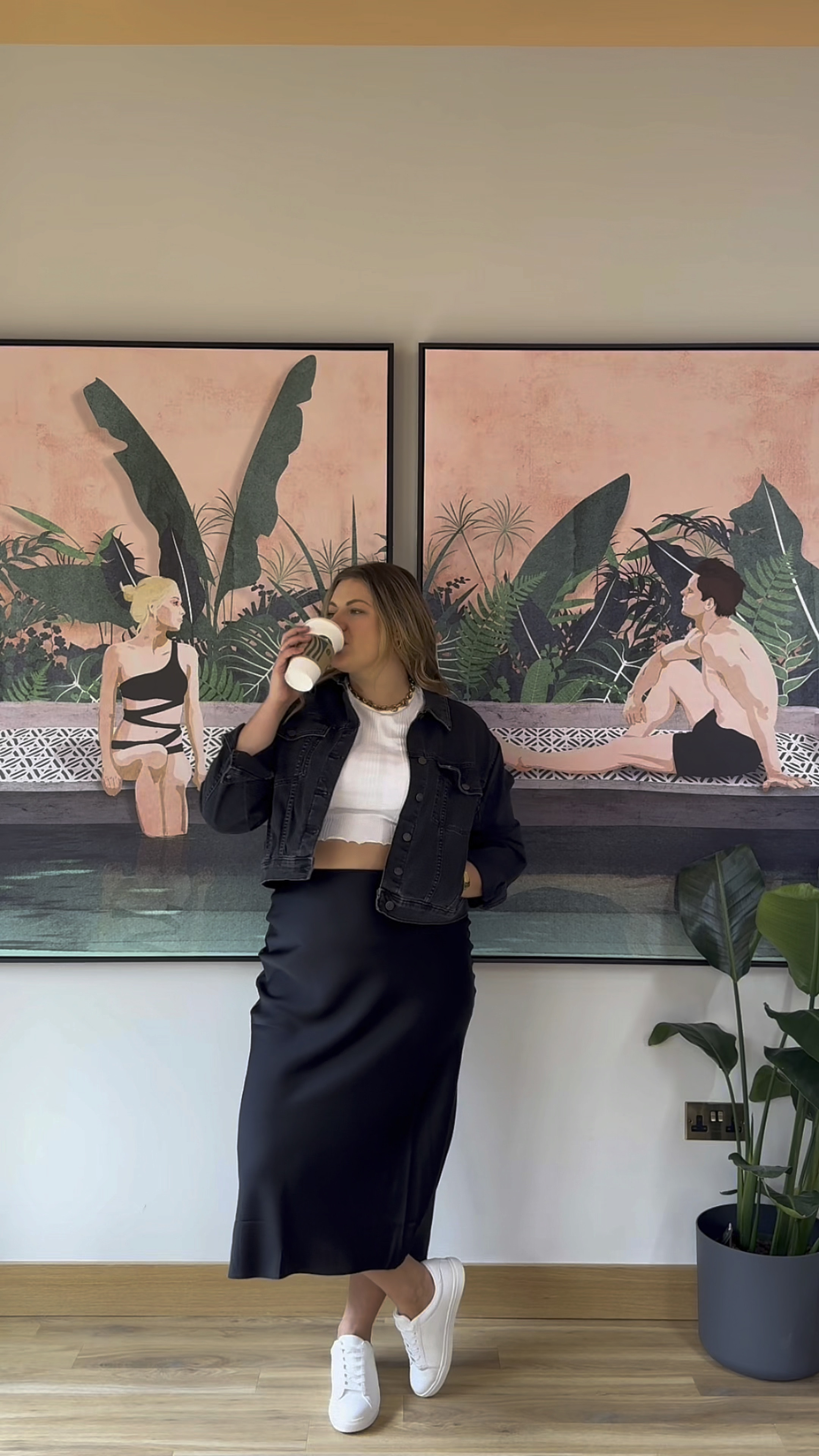 Outfit 5/39 from my spring / summer ASOS capsule wardrobe 

Sizes 👇

🪩 Trainers size 7 & true to size 

🪩 Skirt size 16 

🪩 Baby T size 16

🪩 Jacket size 16 

#LTKmidsize #LTKcurves #LTKspring