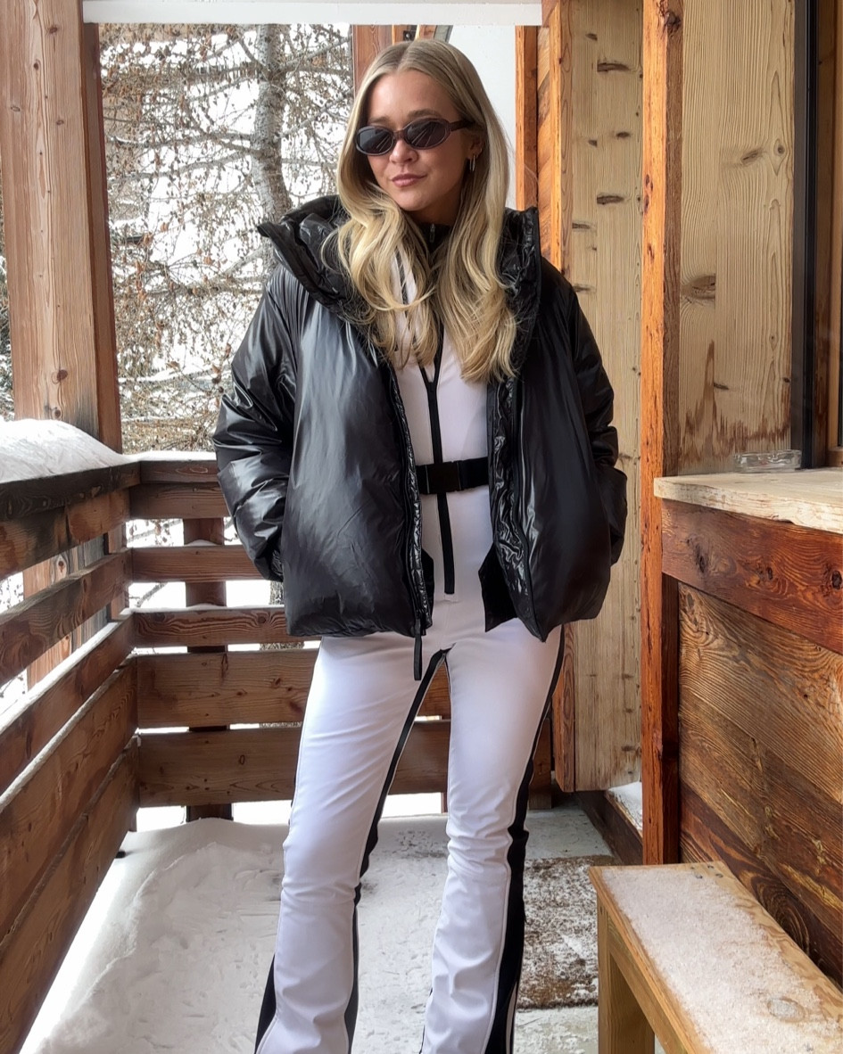 Ski OOTD #skioutfits #skiootd #skisuit #zaraski
