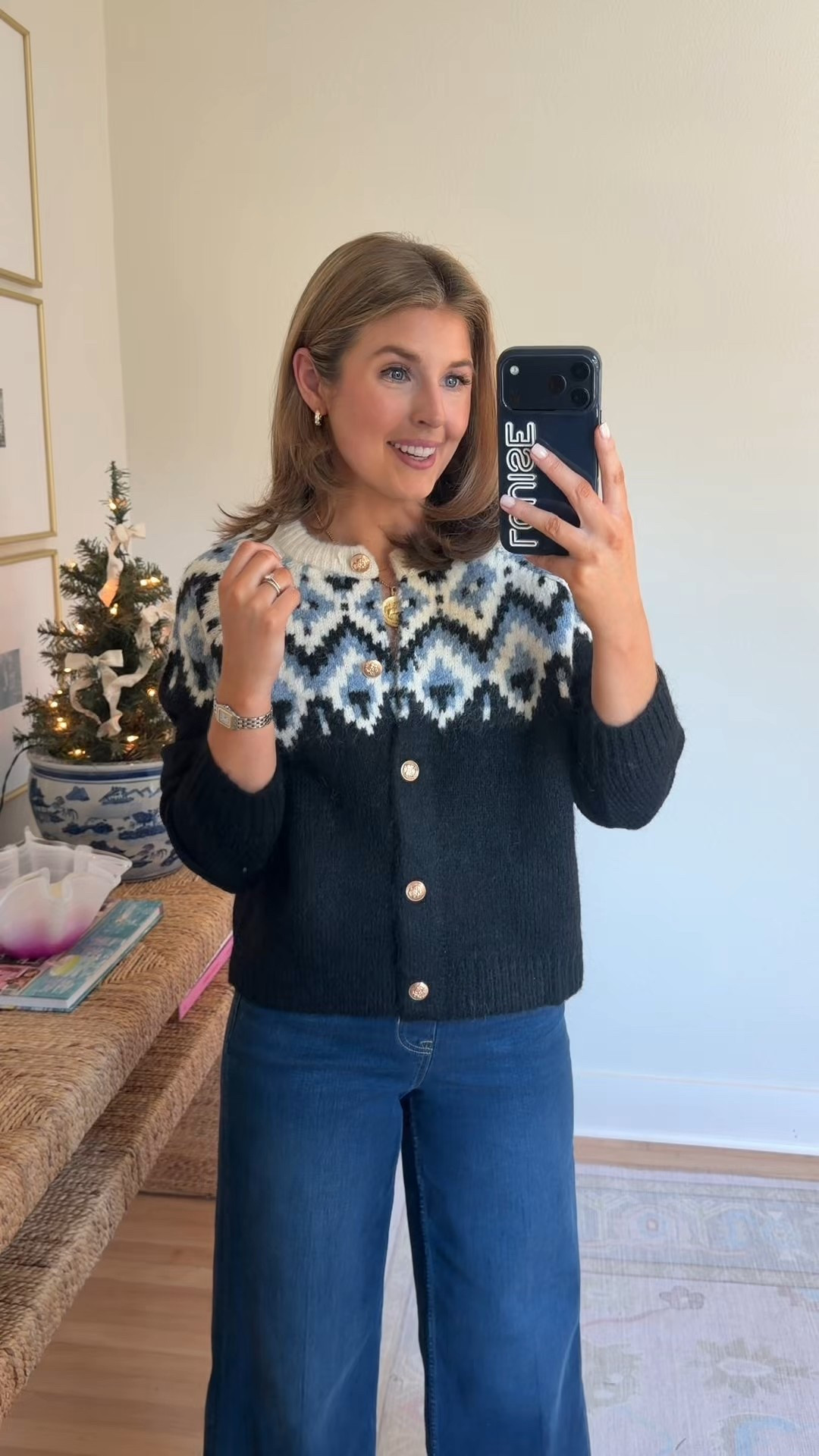 Cozy sweater for fall & winter! Wearing a S