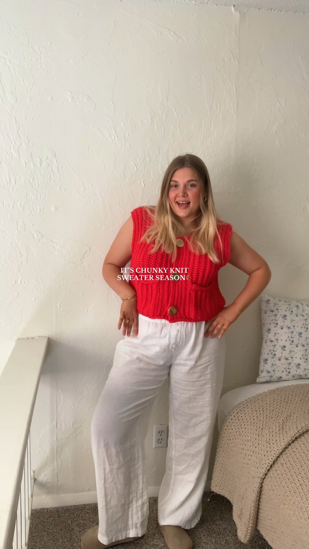 cutest chunky knit sweater!! The red is SOOO GOOD🍓  I couldn’t find my exact pants from target so I linked a very similar pair for ya:) 

#LTKStyleTip #LTKSeasonal