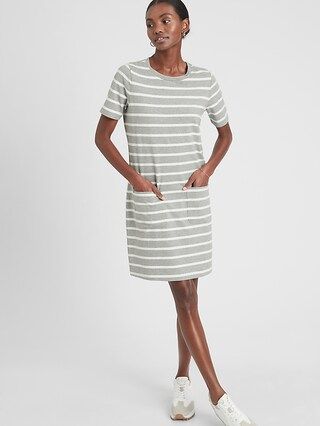 Petite Short-Sleeve T-Shirt Dress | Banana Republic Factory